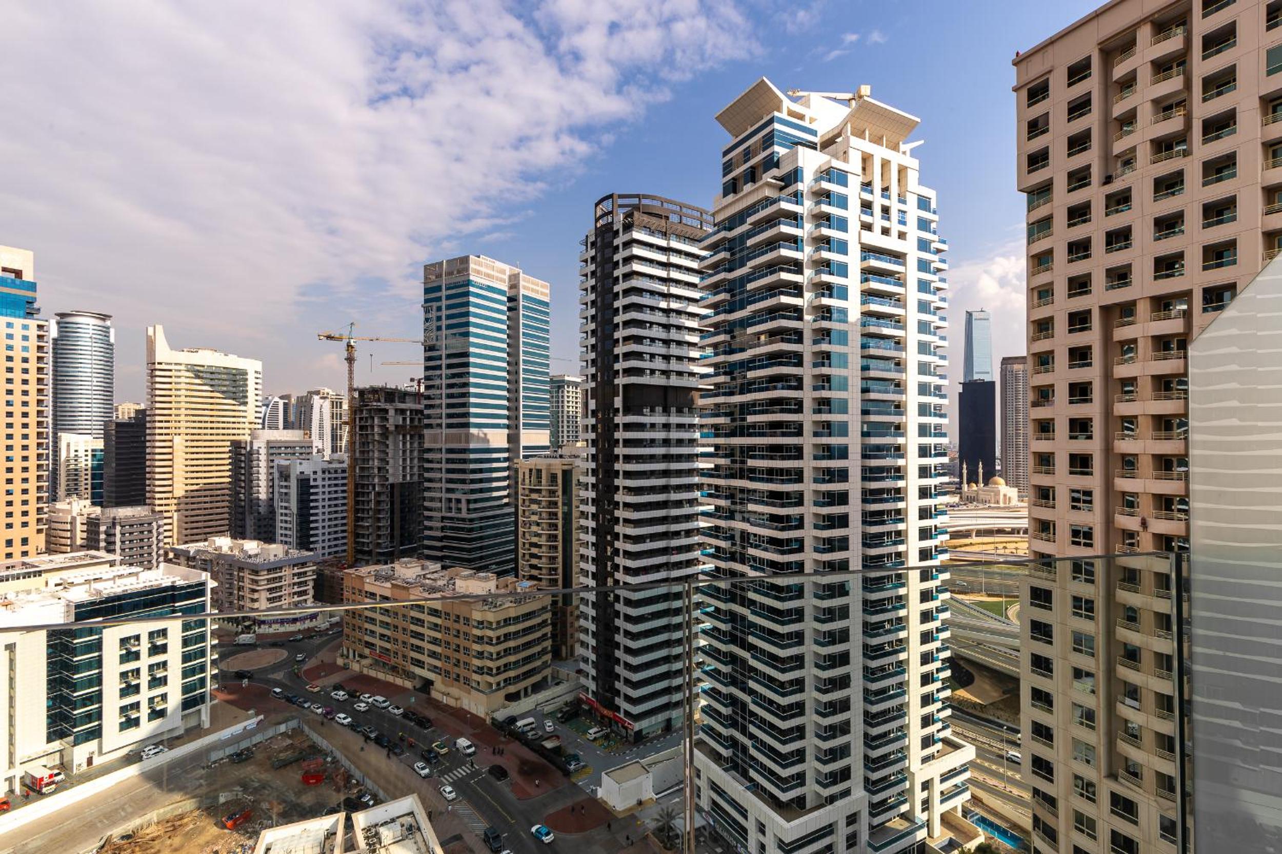 Condor Marina Star, Dubai Marina by SIMPLY COMFORT