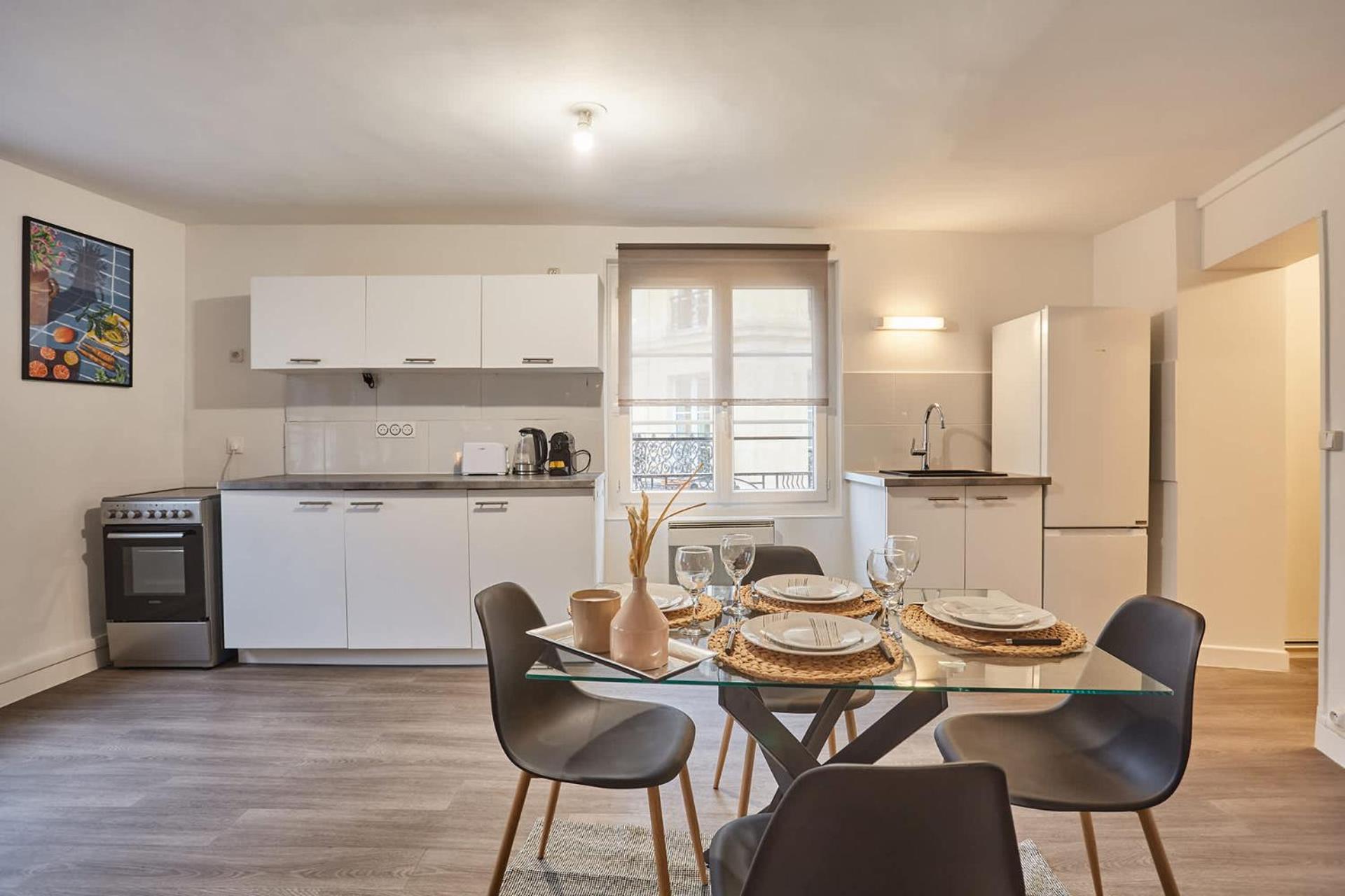 Superb apartment in the center of Paris by Stusioprestige