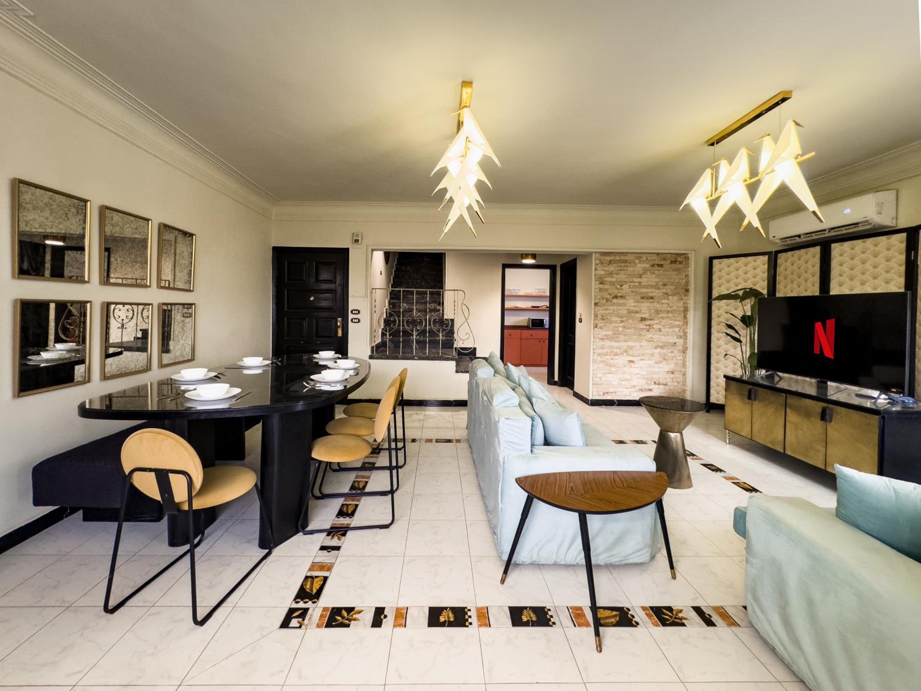 Cozy vintage duplex Khan -khan luxe residence pyramids view