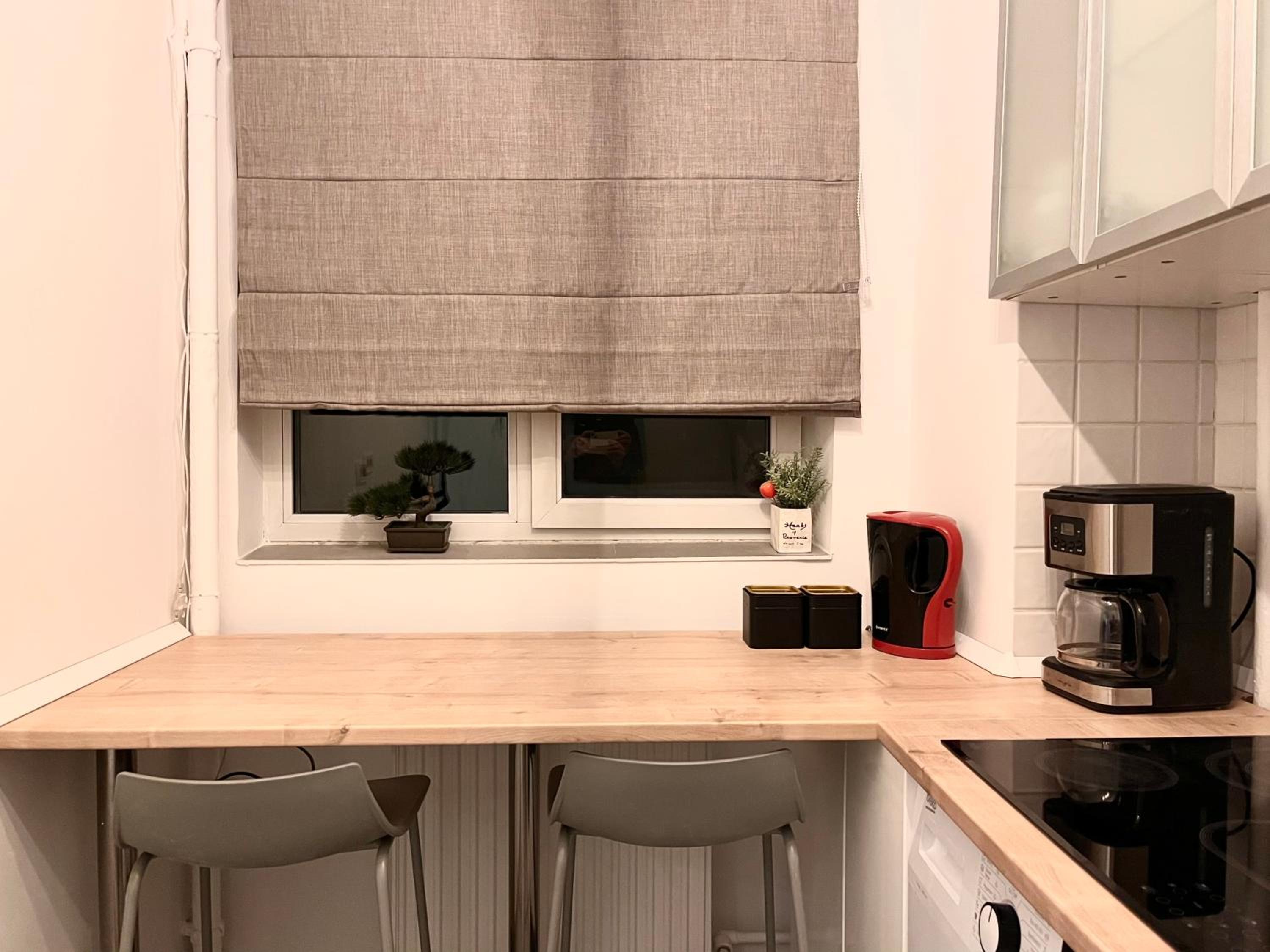 Calea Victoriei Luxe - Elegant Apartment with Balcony