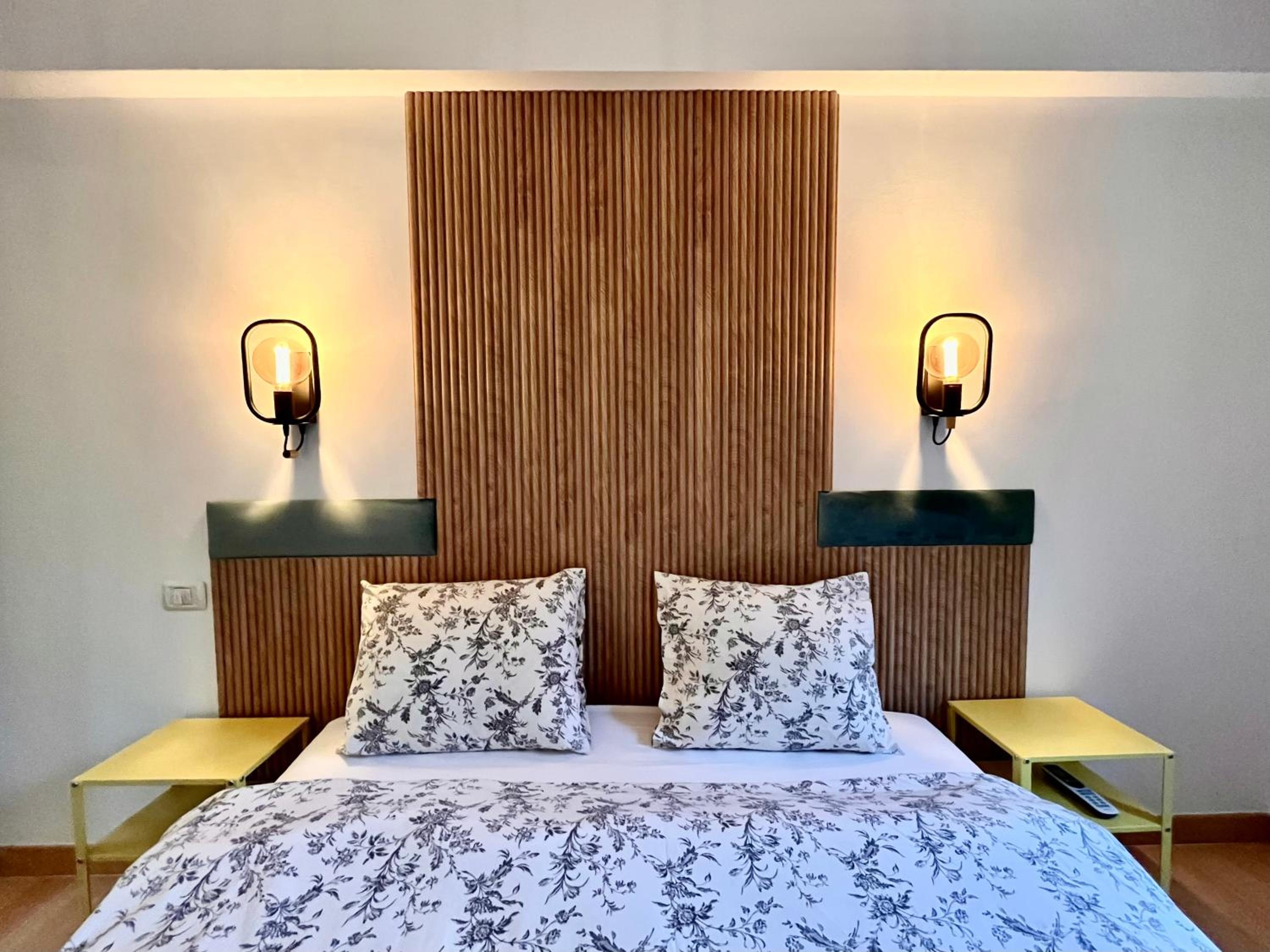Calea Victoriei Luxe - Elegant Apartment with Balcony