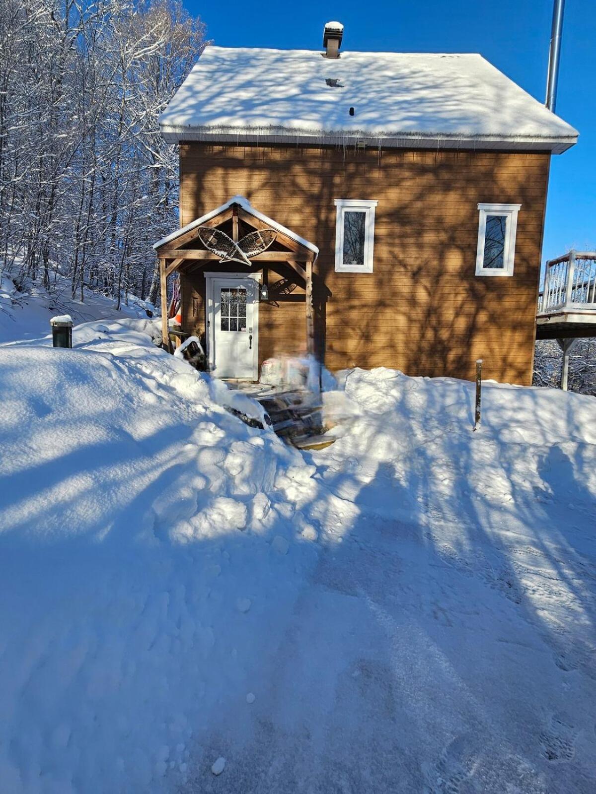 Yomi Chalet