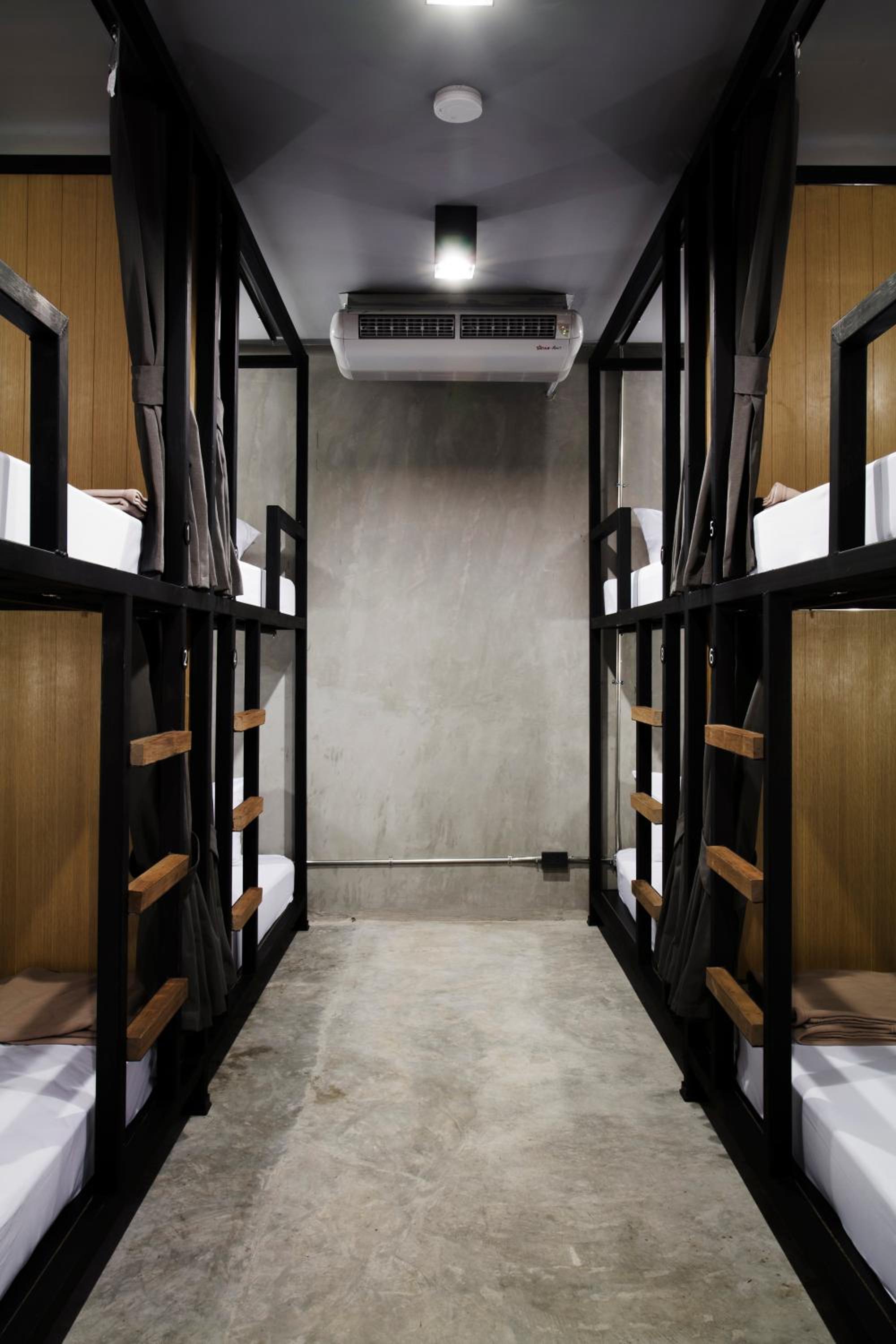 BED STATION Hostel Ratchthewi