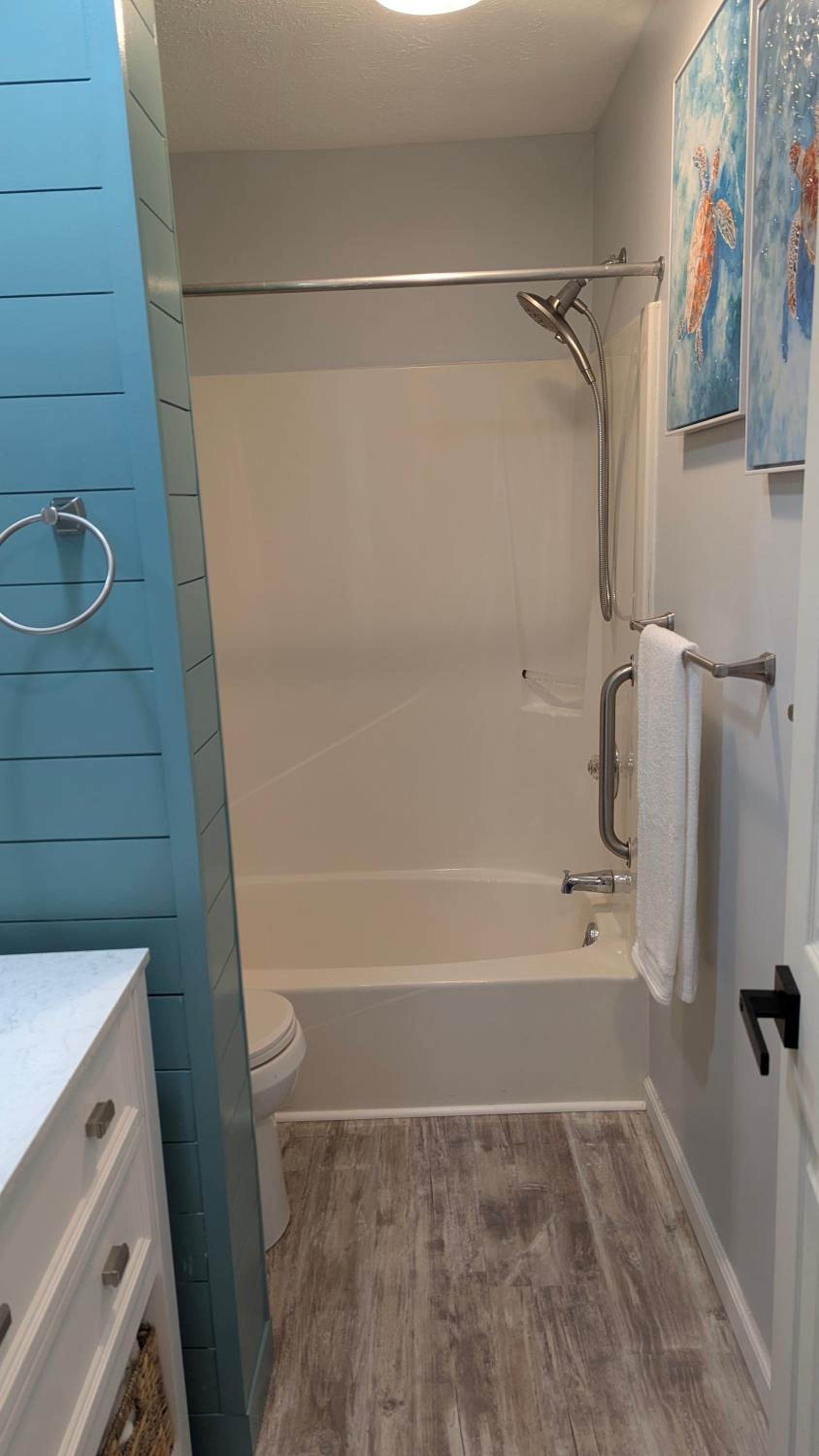 Double Take! Renovated Vacation Home