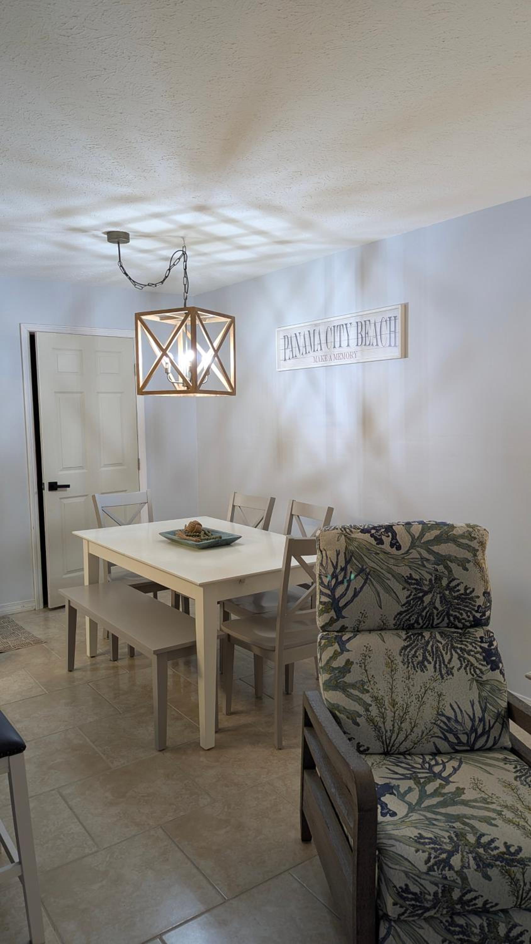 Double Take! Renovated Vacation Home
