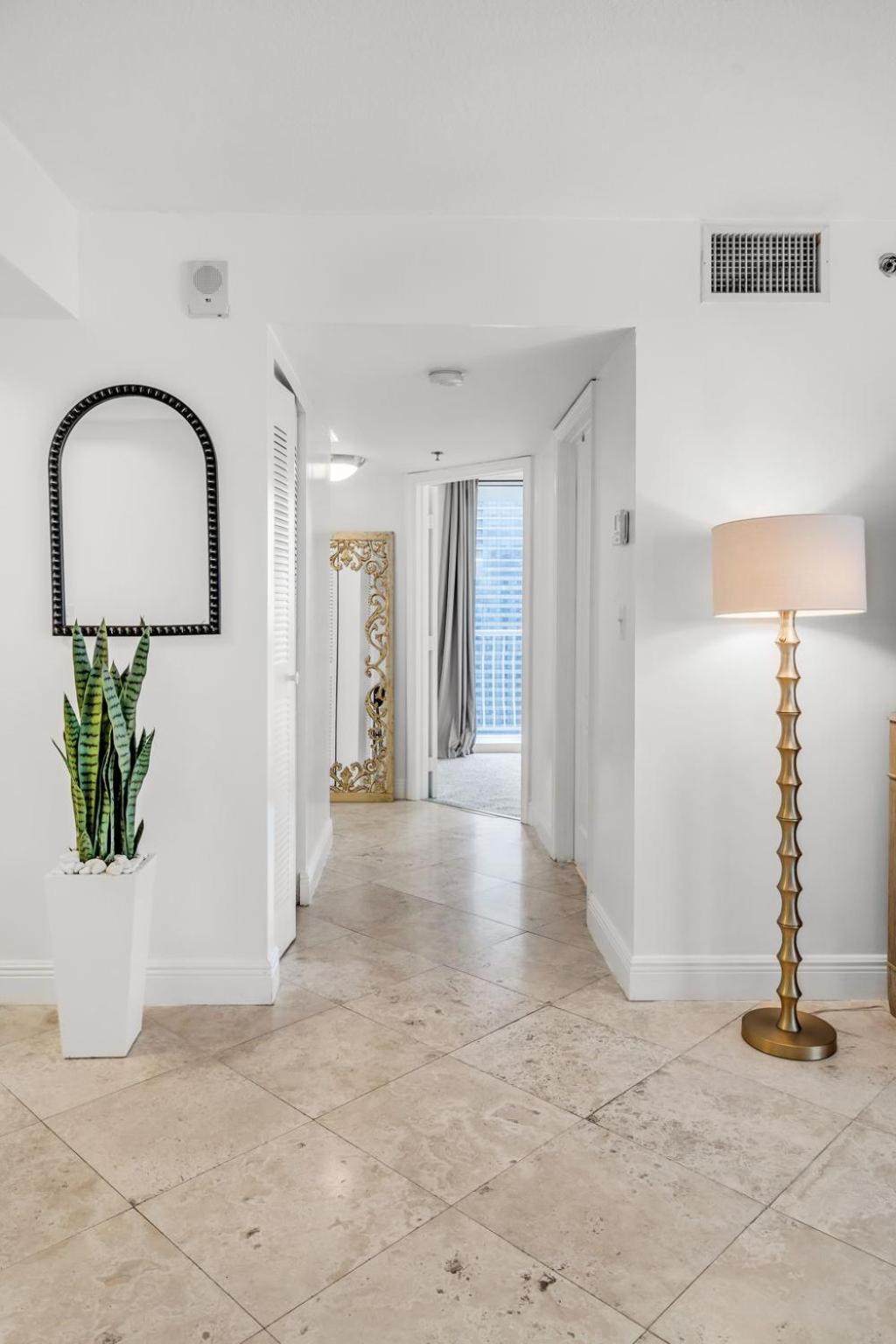Best views, 2 balconies, 2 bedrooms, pool, gym, parking