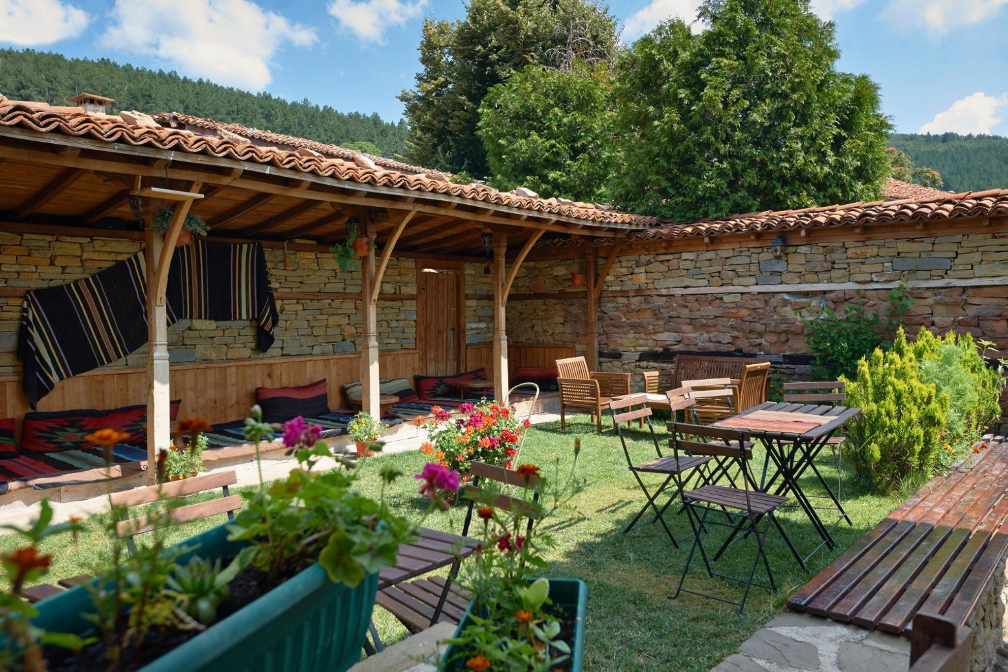 Guest House Dimcho Kehaia's Cafe