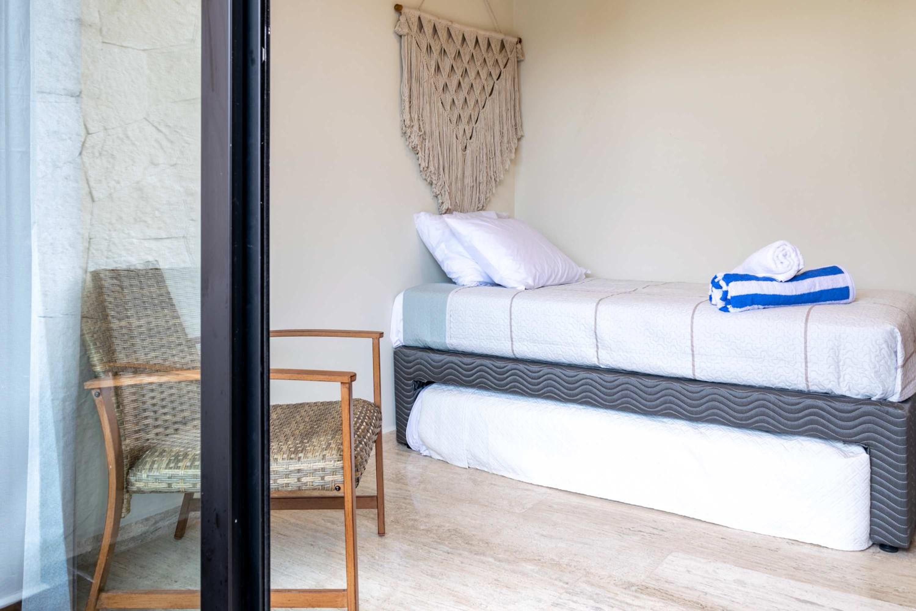 Pool & Rooftop in Tulum 2 Bedrooms Apartment