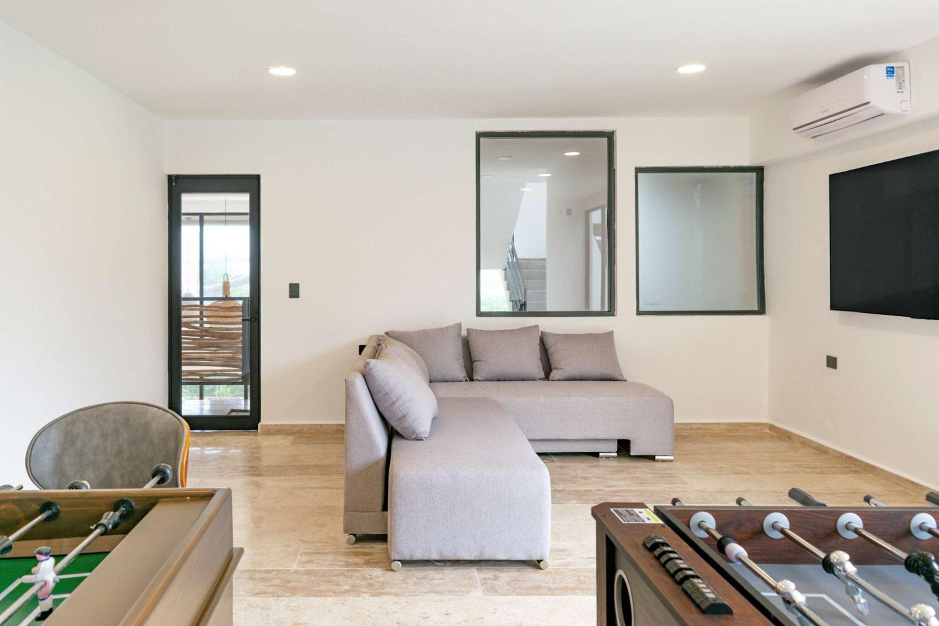 Pool & Rooftop in Tulum 2 Bedrooms Apartment