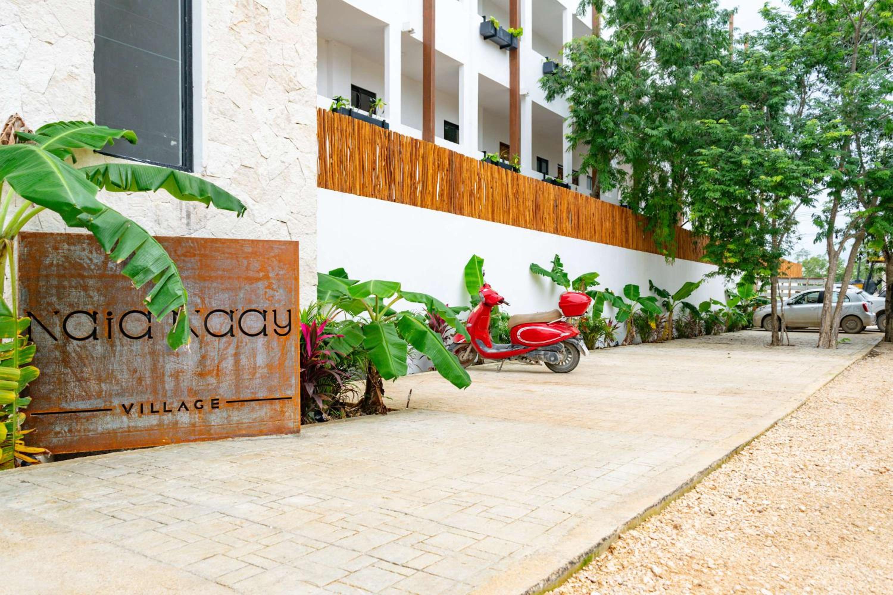Pool & Rooftop in Tulum 2 Bedrooms Apartment