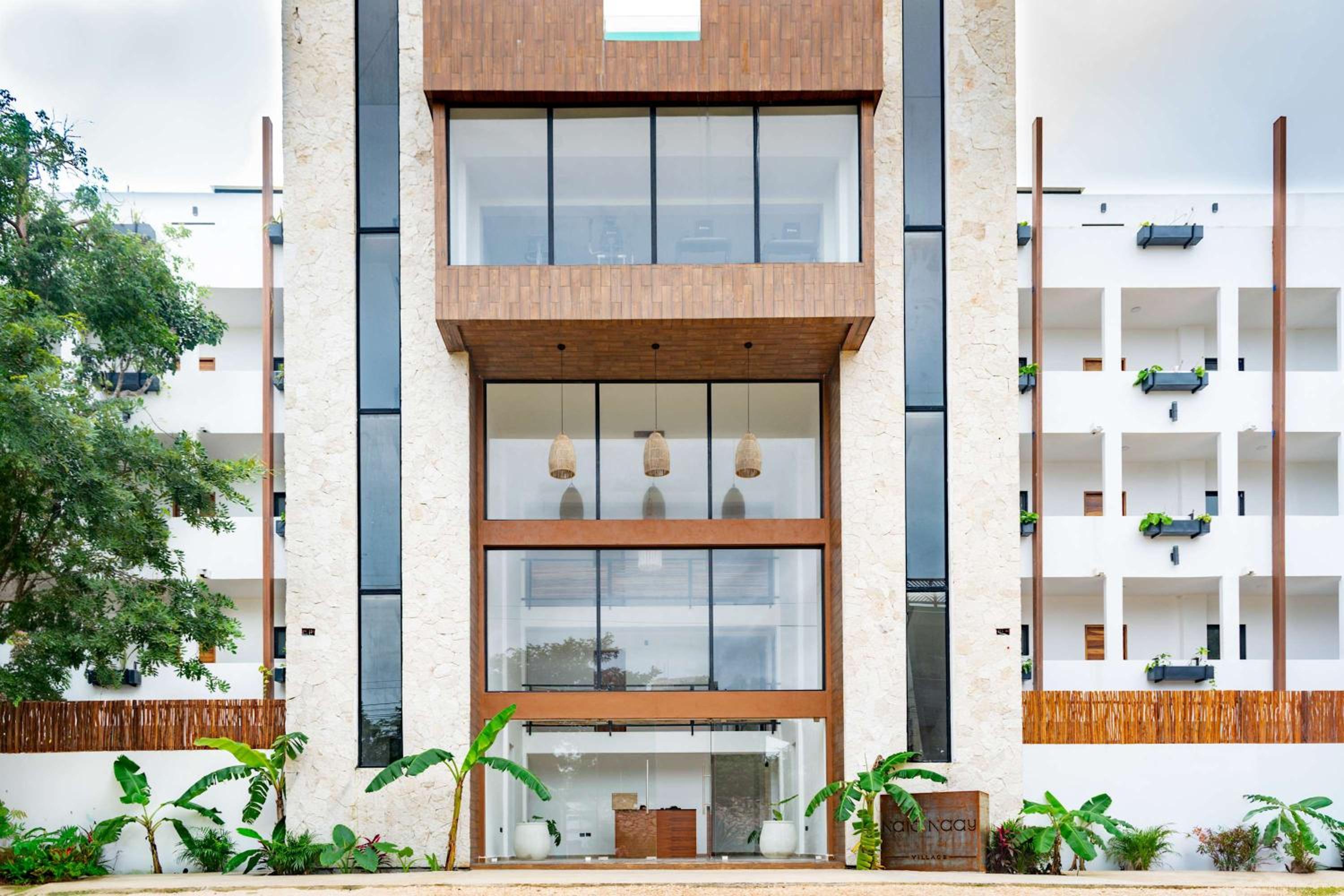 Pool & Rooftop in Tulum 2 Bedrooms Apartment