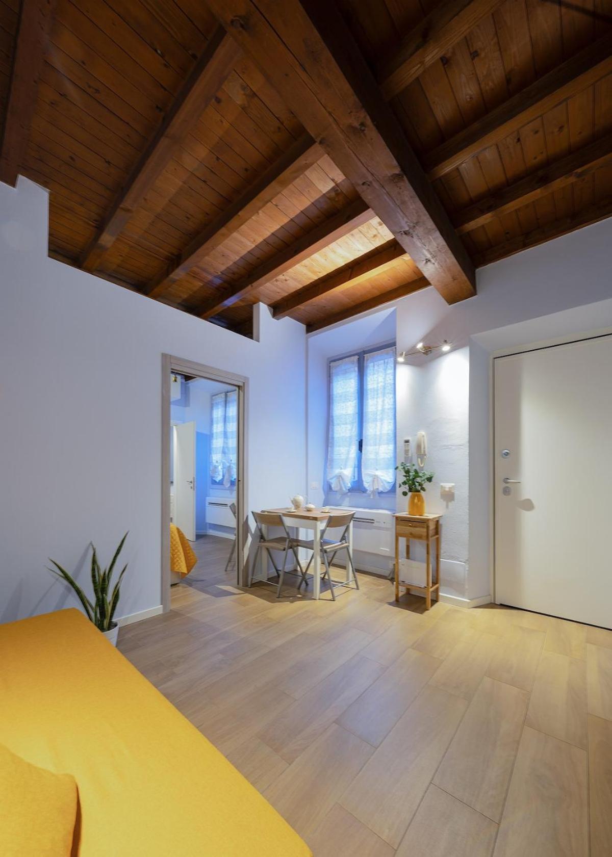 Federico House - by Host4U