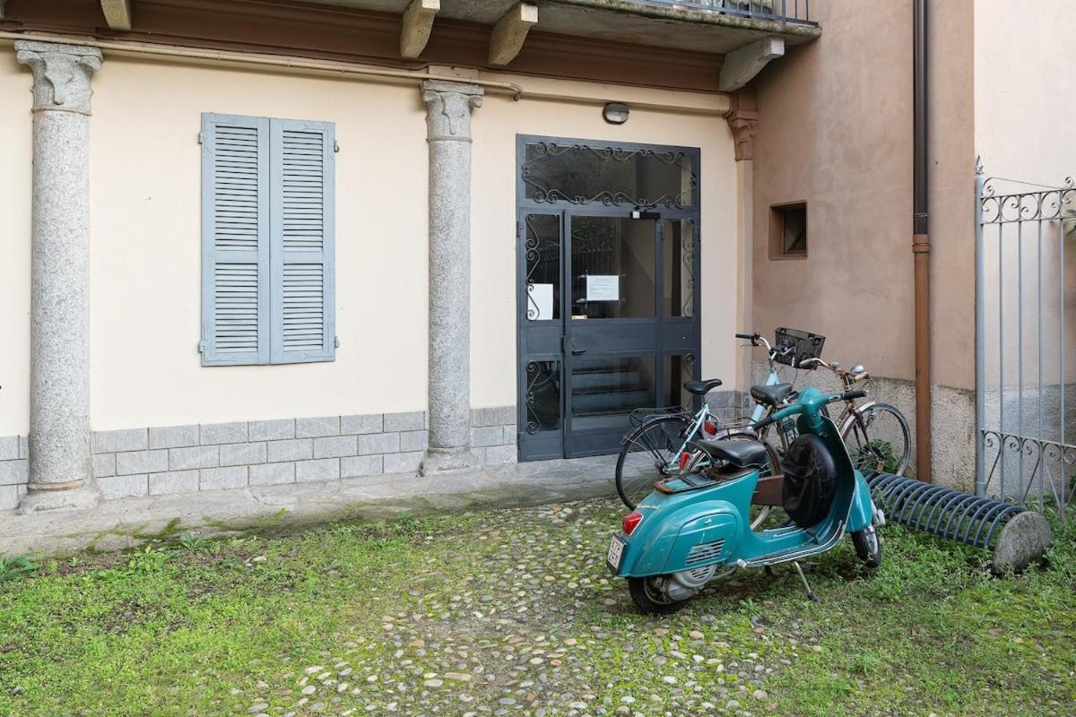 Happy Days - Pavia City - by Host4U -