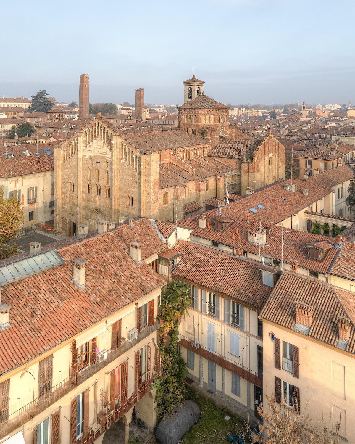 Happy Days - Pavia City - by Host4U -