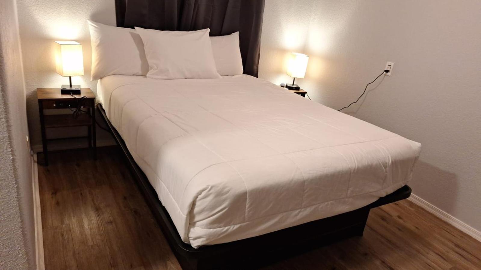 82A Grand Canyon South Rim Studio Sleeps 2