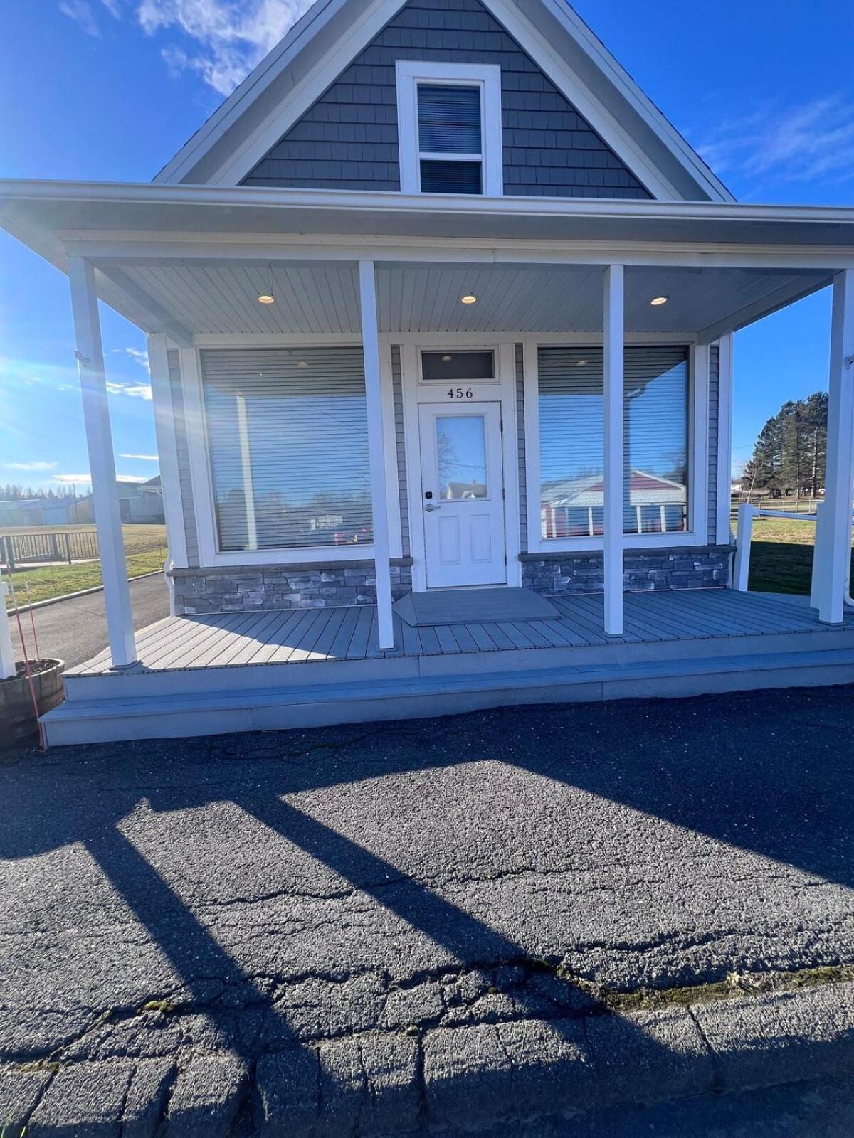 Prime Northern Maine Snowmobiling Retreat with Full Kitchen & Winter Trails Access