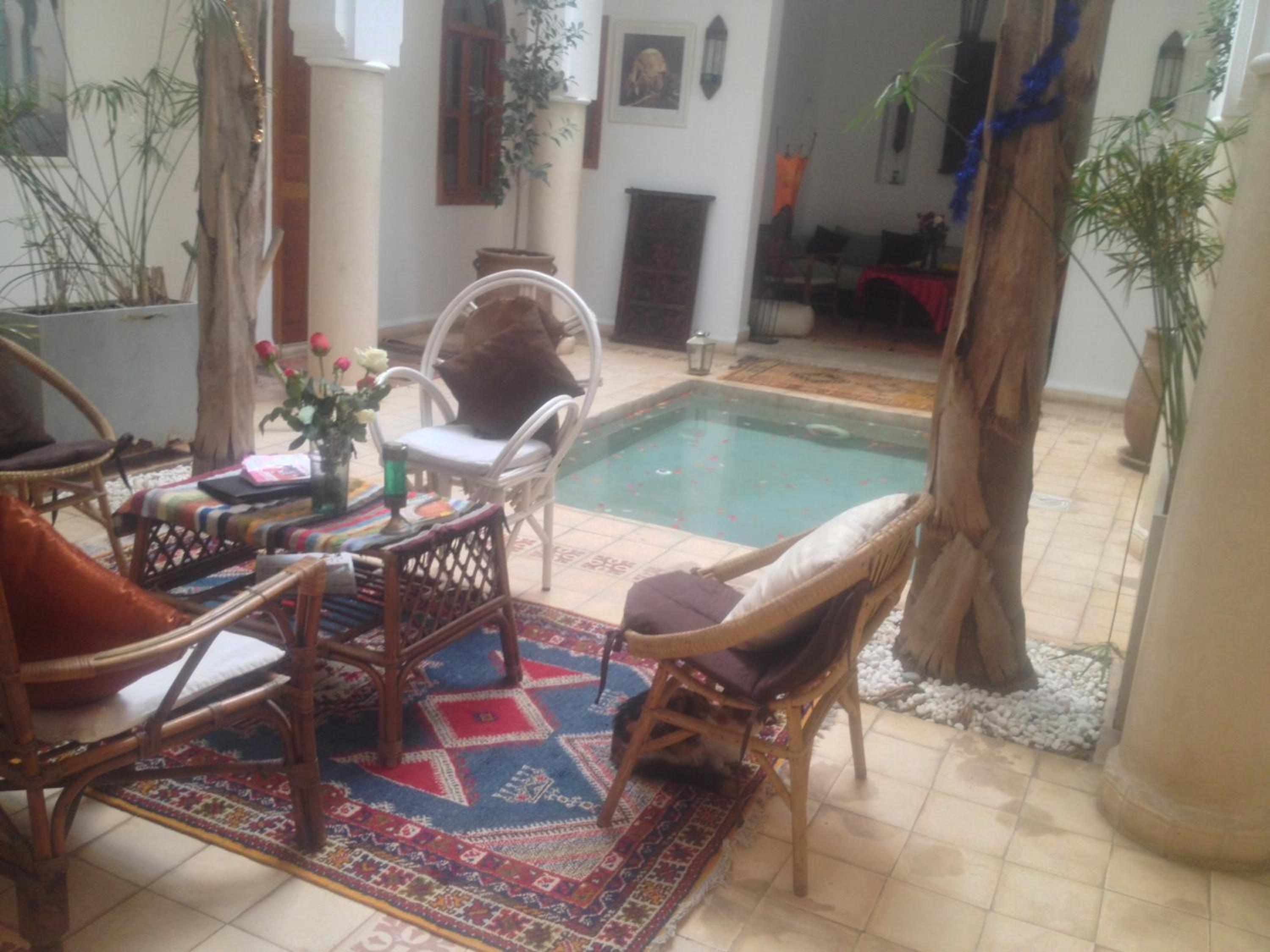 lounge