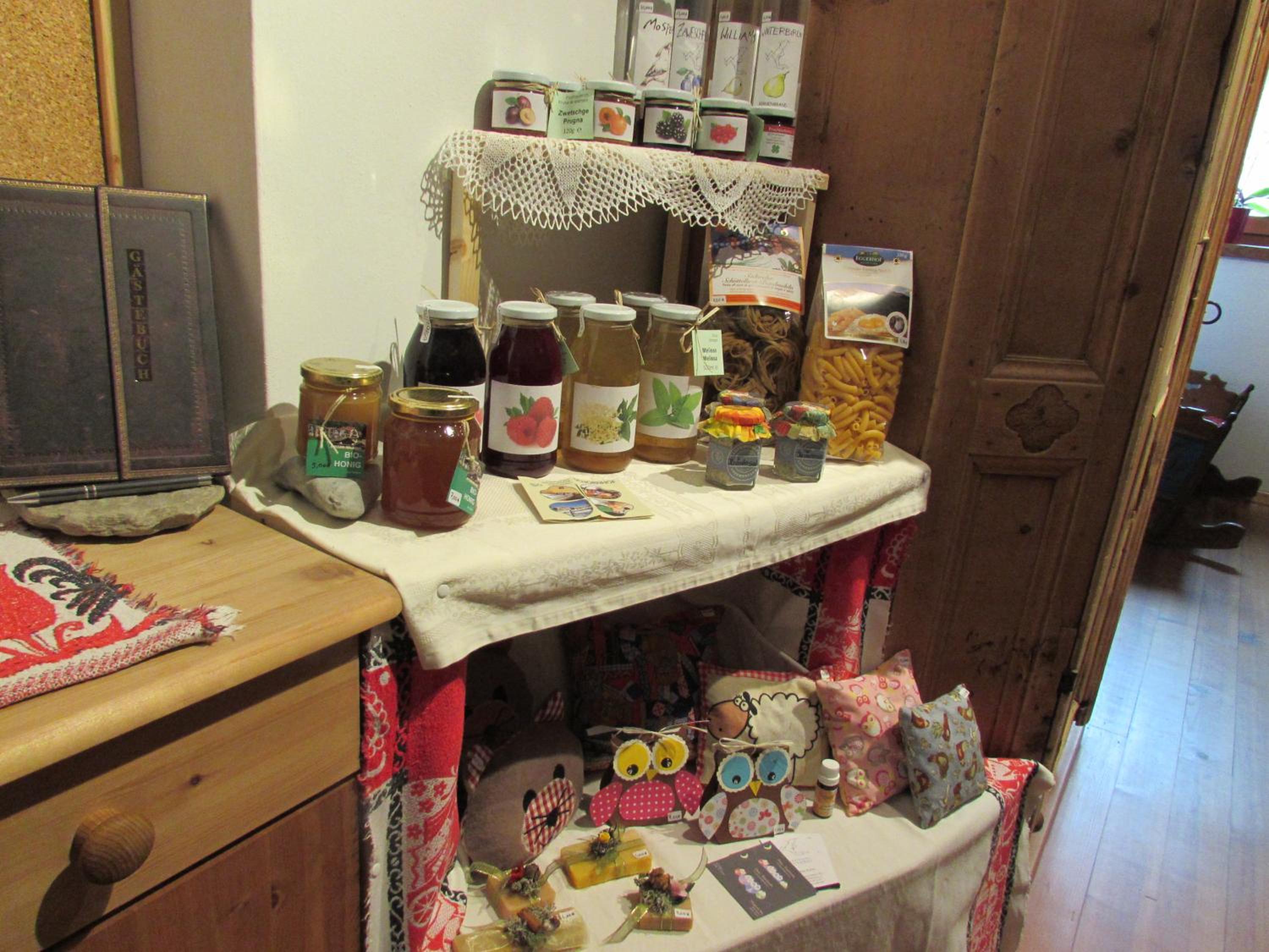 Photo 9