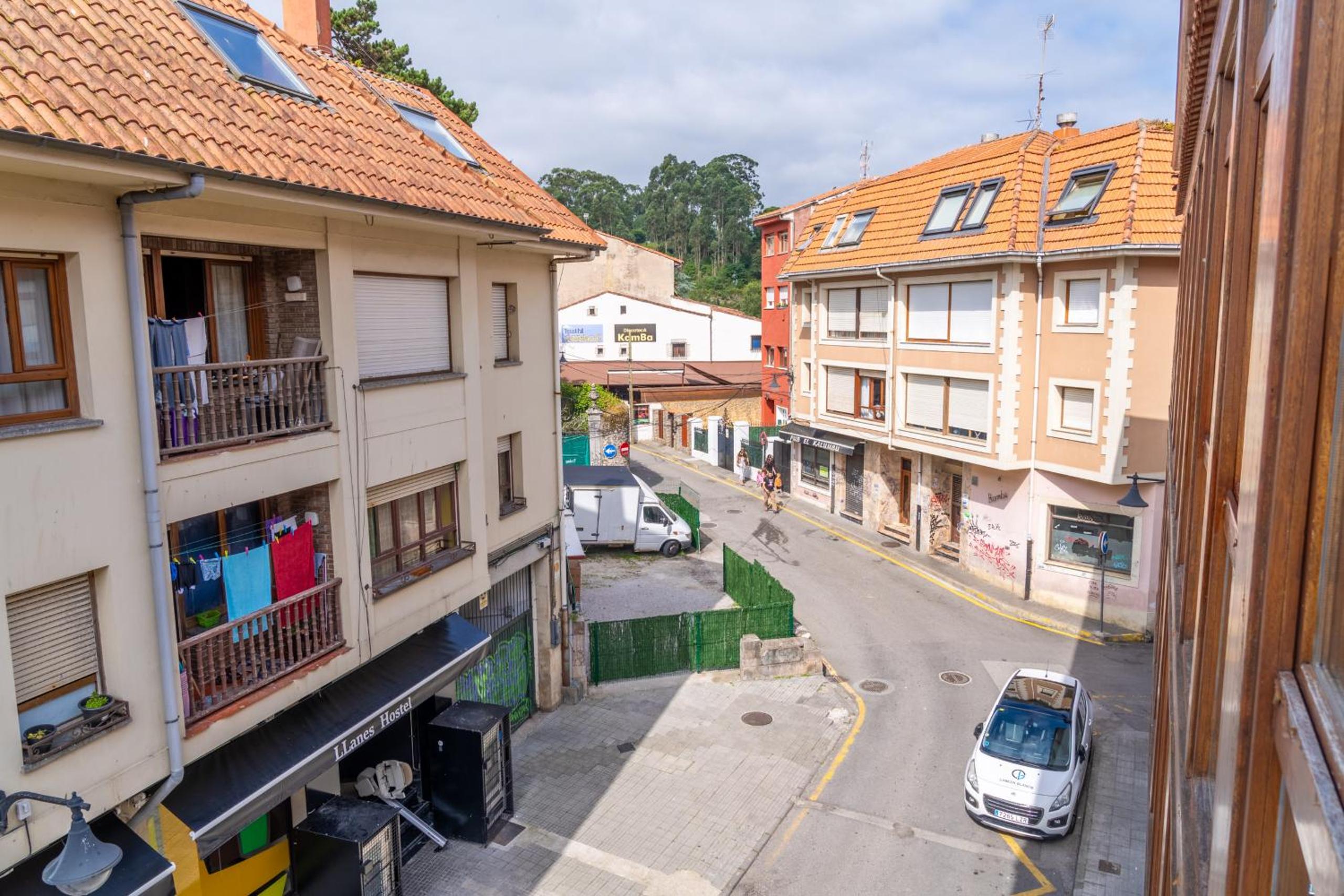 Amplio Apartamento en Llanes Centro
