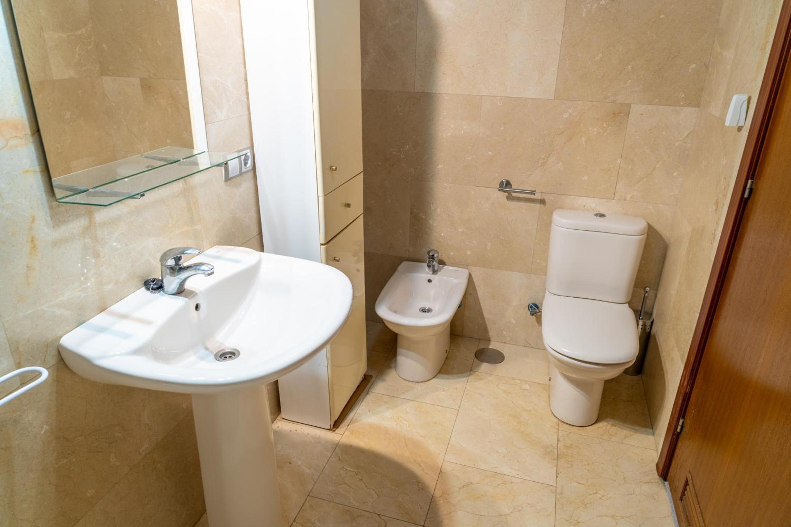 Amplio Apartamento en Llanes Centro