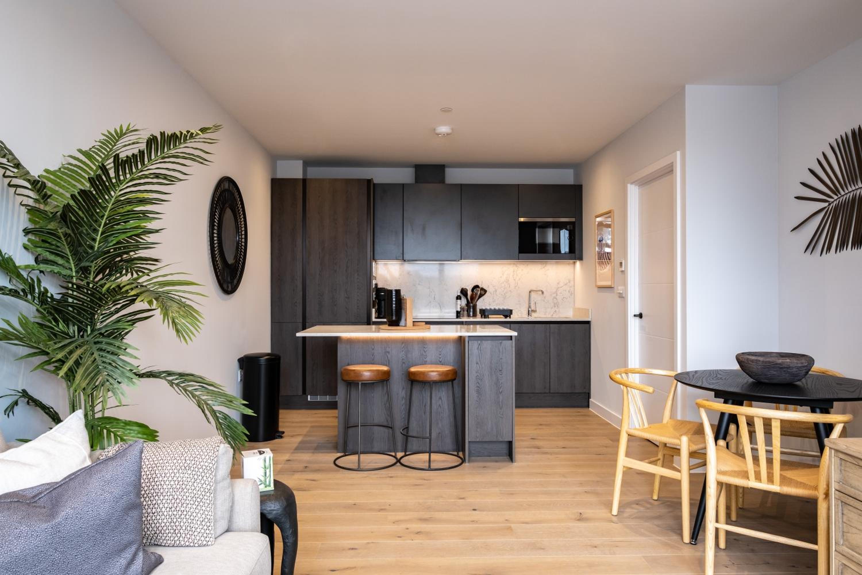 Modern 1-Bedroom Apartment in the Heart of Hayle