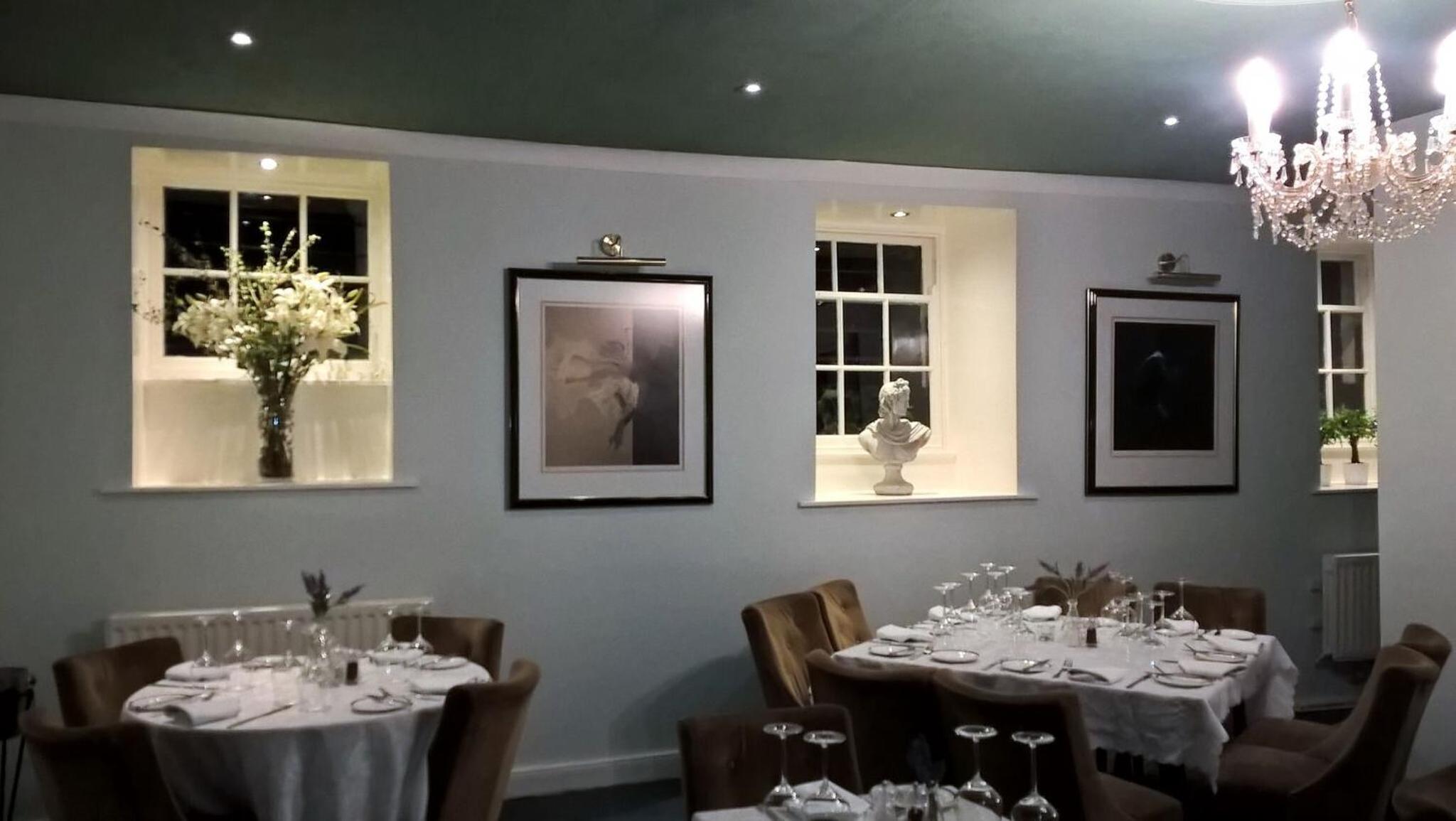Lowbyer Manor Country House