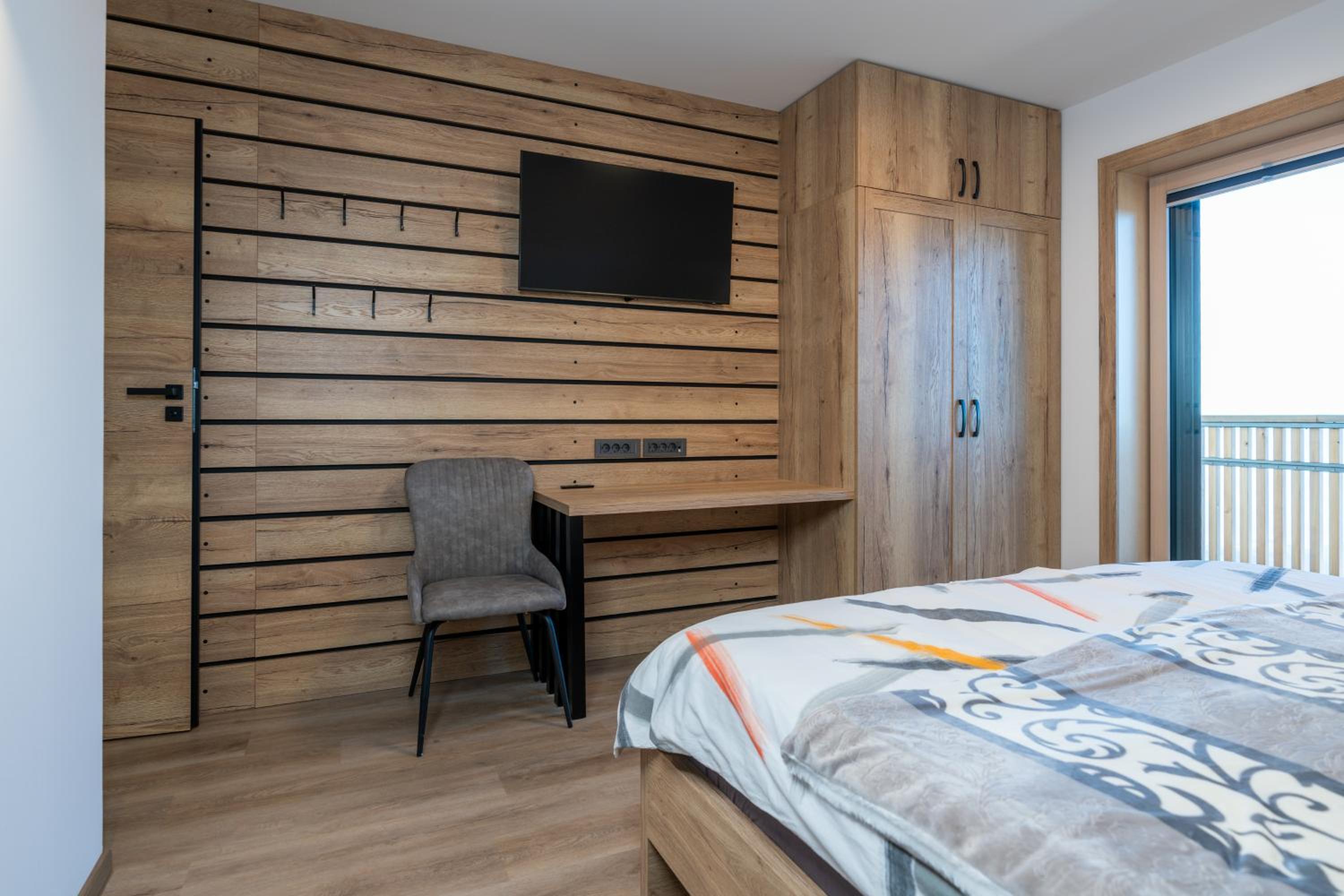 Vila Klif vacation home with sauna and terrace