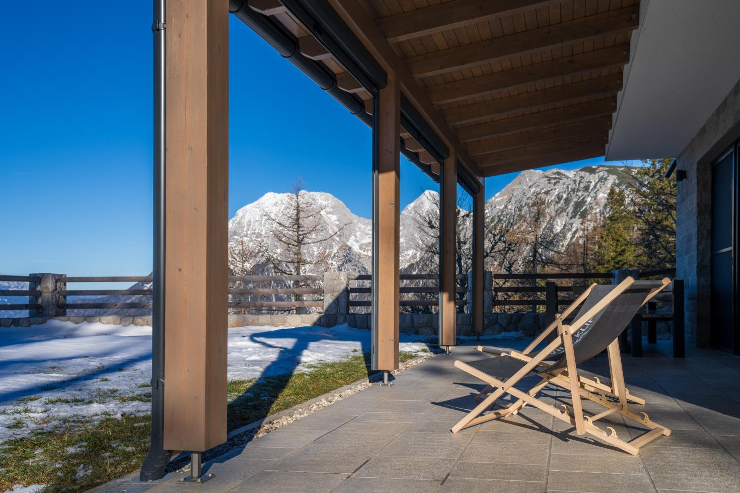 Vila Klif vacation home with sauna and terrace