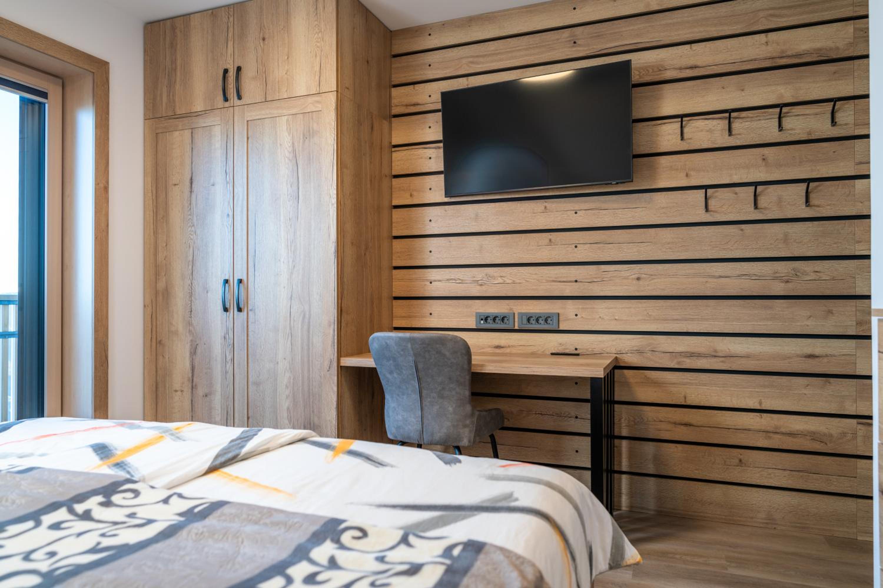 Vila Klif vacation home with sauna and terrace