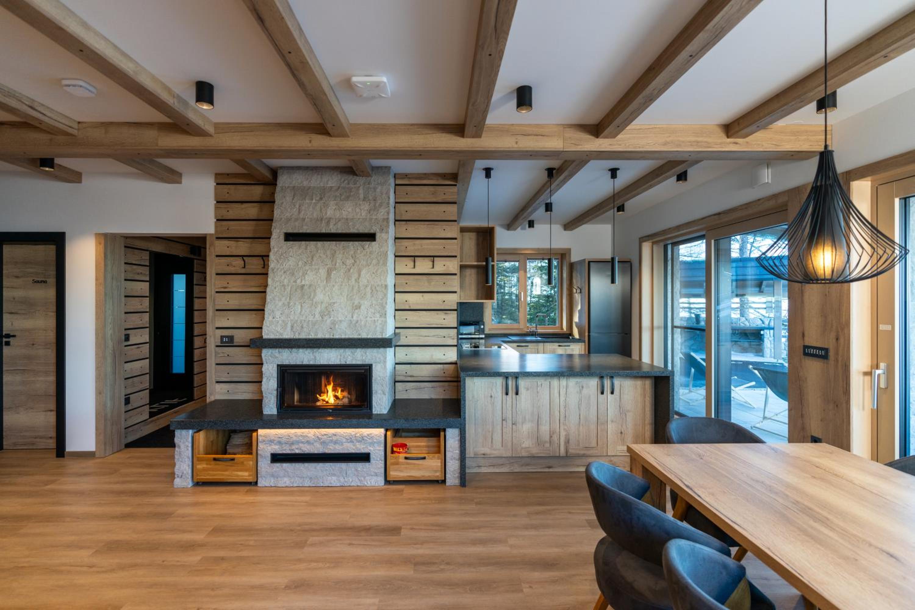 Vila Klif vacation home with sauna and terrace