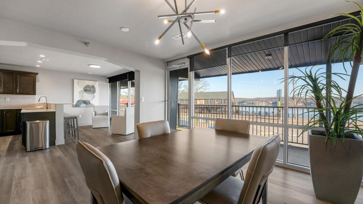 Luxury Apartment on the Strip!