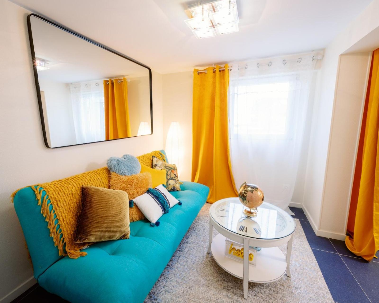 Sunny Suite by Leslodgespa - Studio moderne et coloré, proche de Bâle et de l'aéroport