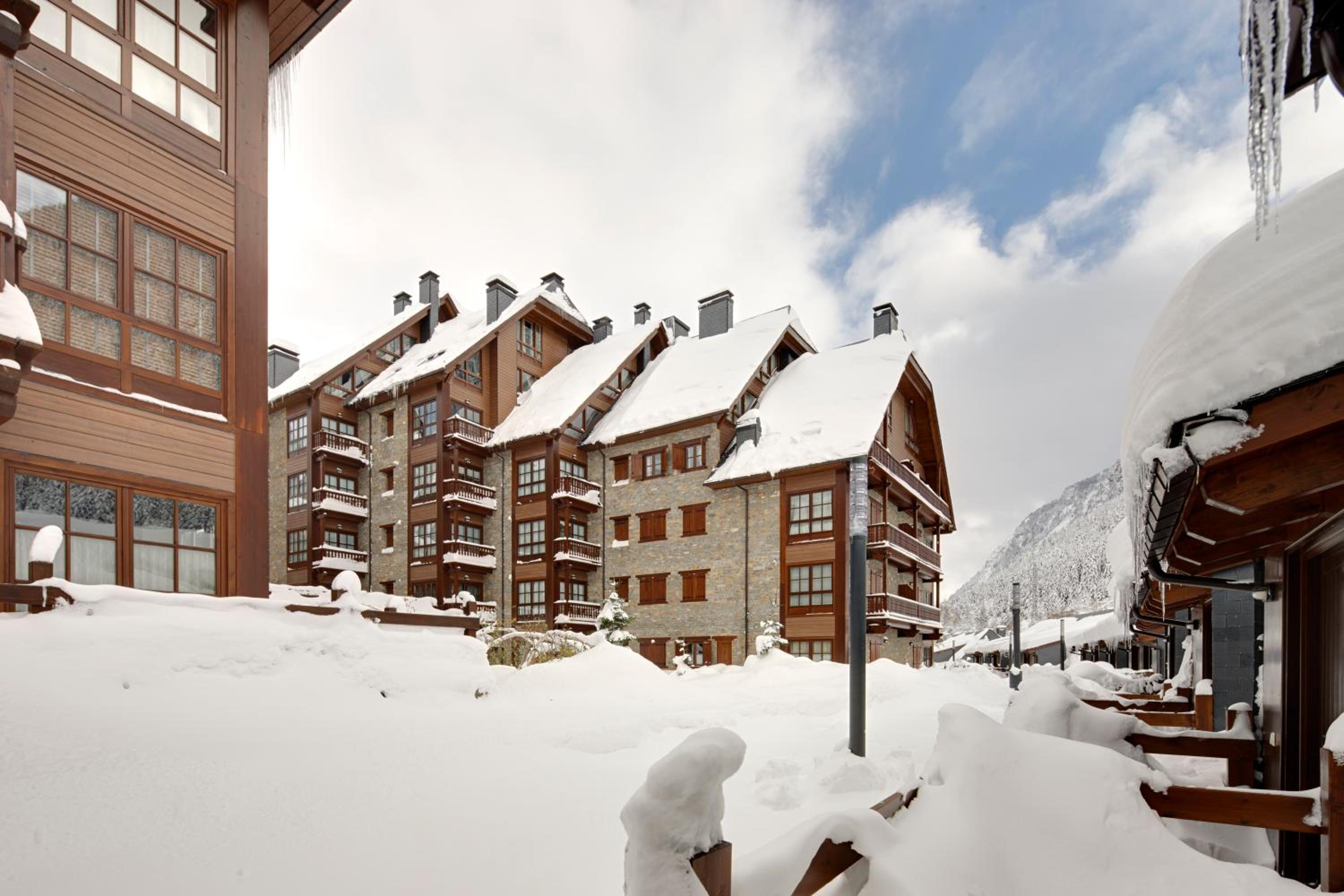 Val de Ruda Luxe 5 by FeelFree Rentals