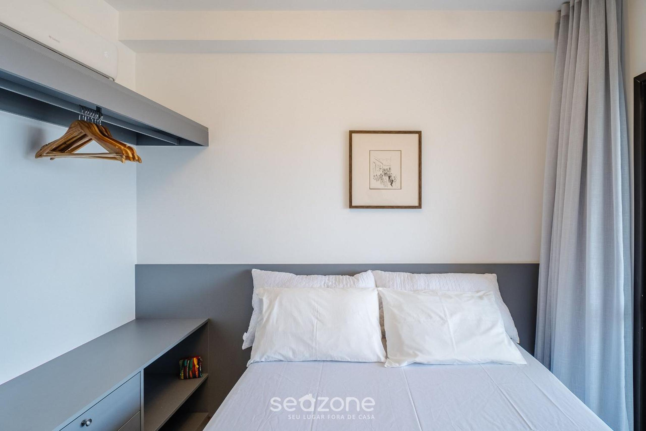 SMT - Building 750m from the Beach in Salvador