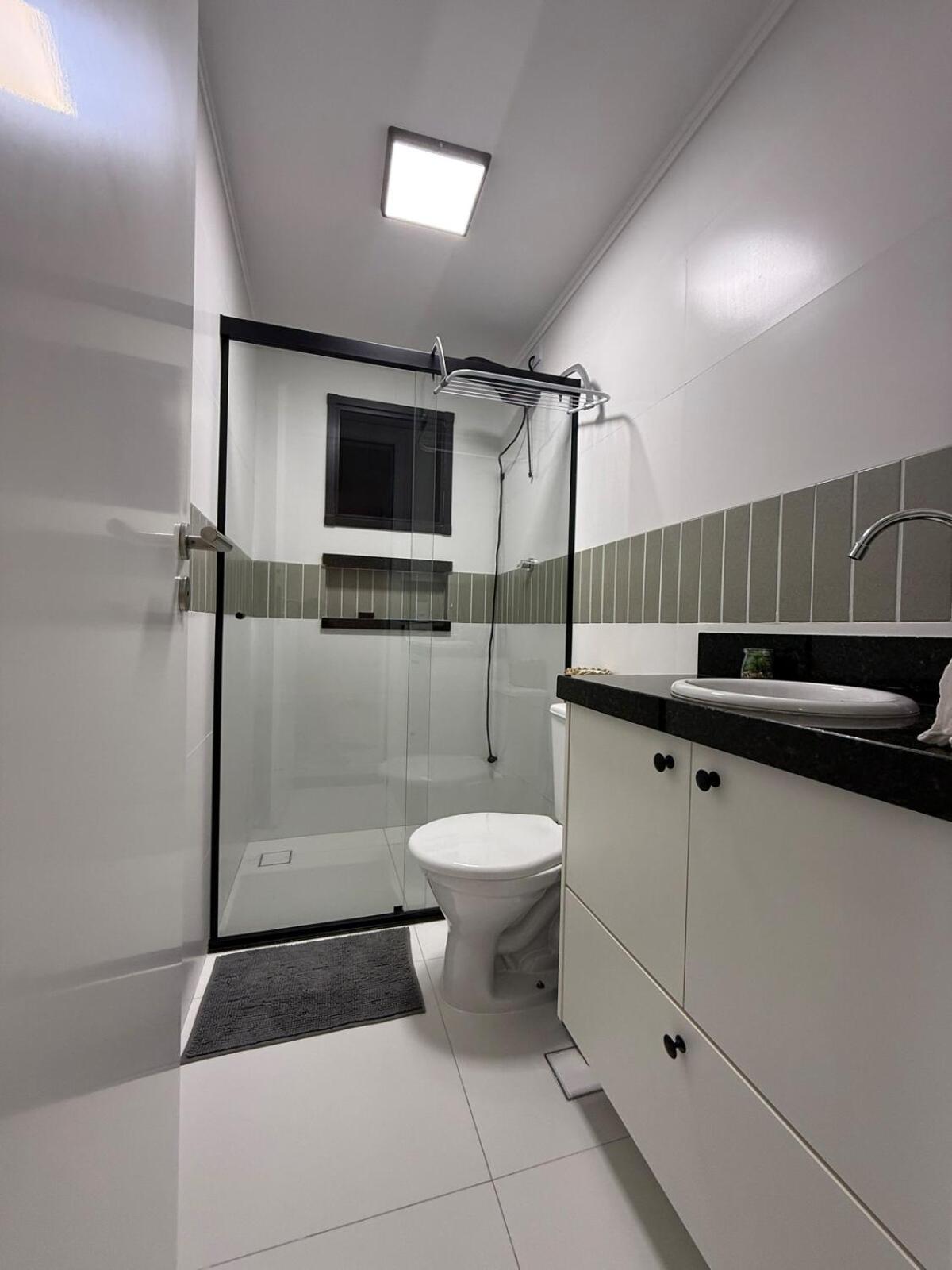 Apartamento novo pé na areia vista mar