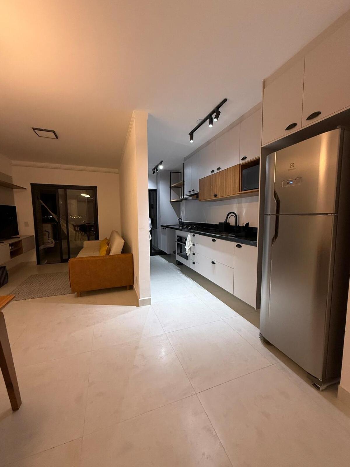 Apartamento novo pé na areia vista mar