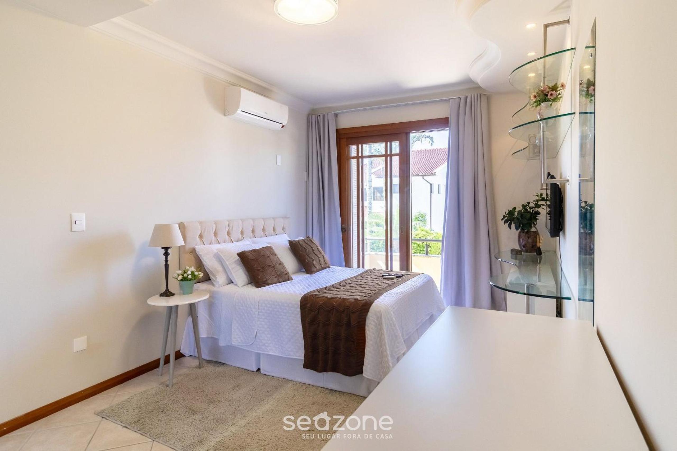 Duplex House w/ Pool, 850m from the Beach RDT0124
