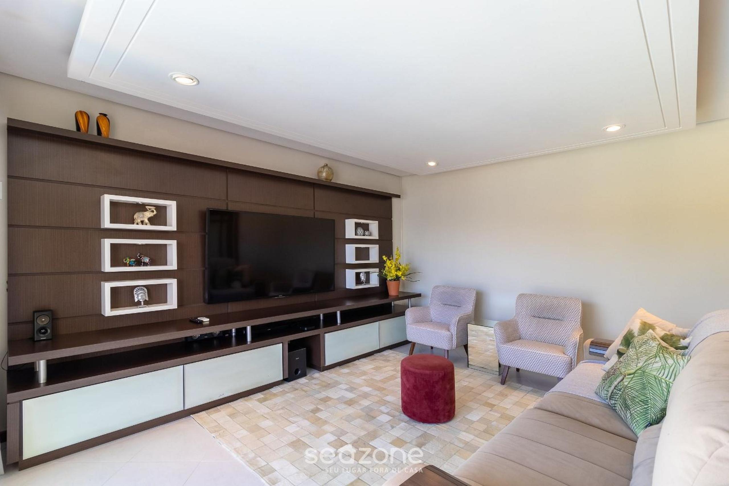 Duplex House w/ Pool, 850m from the Beach RDT0124