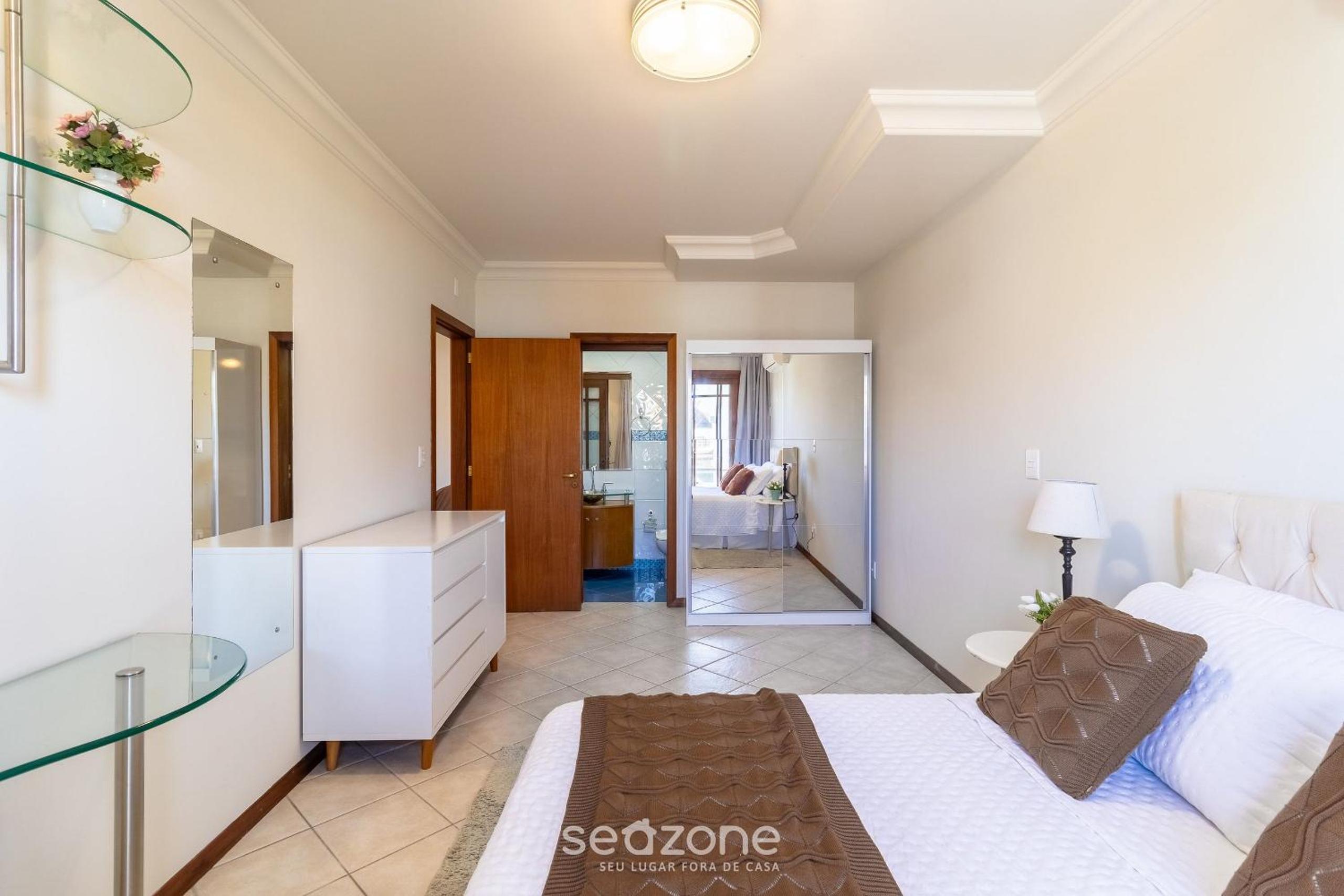 Duplex House w/ Pool, 850m from the Beach RDT0124