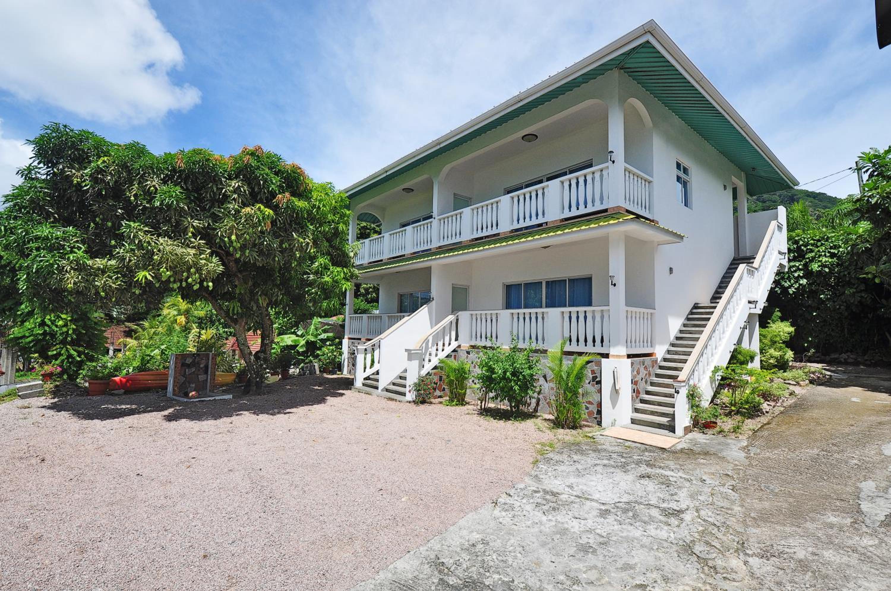 Divers Lodge Guest House photo 4