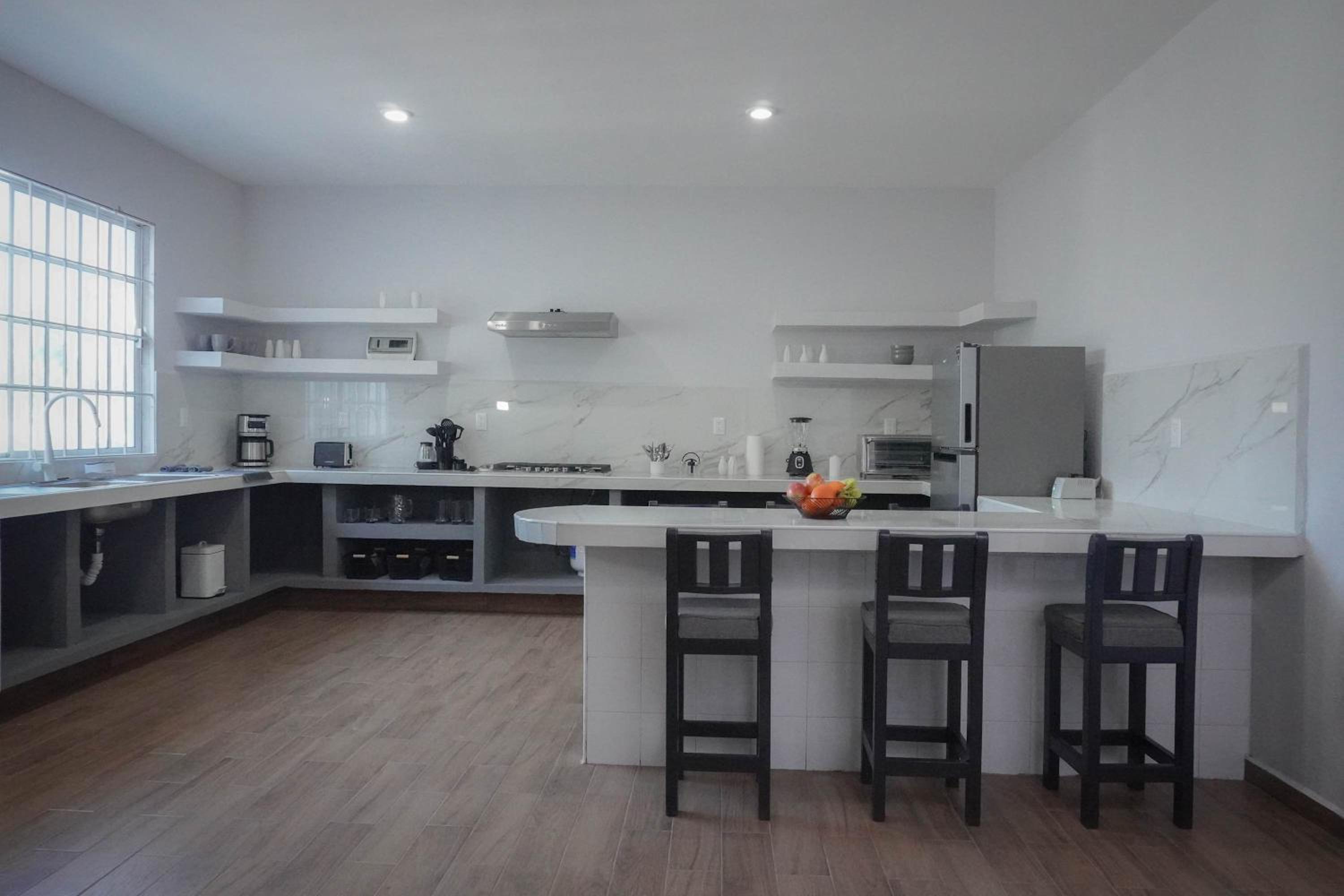 Modern Apartment with 2 Bedrooms Near sea