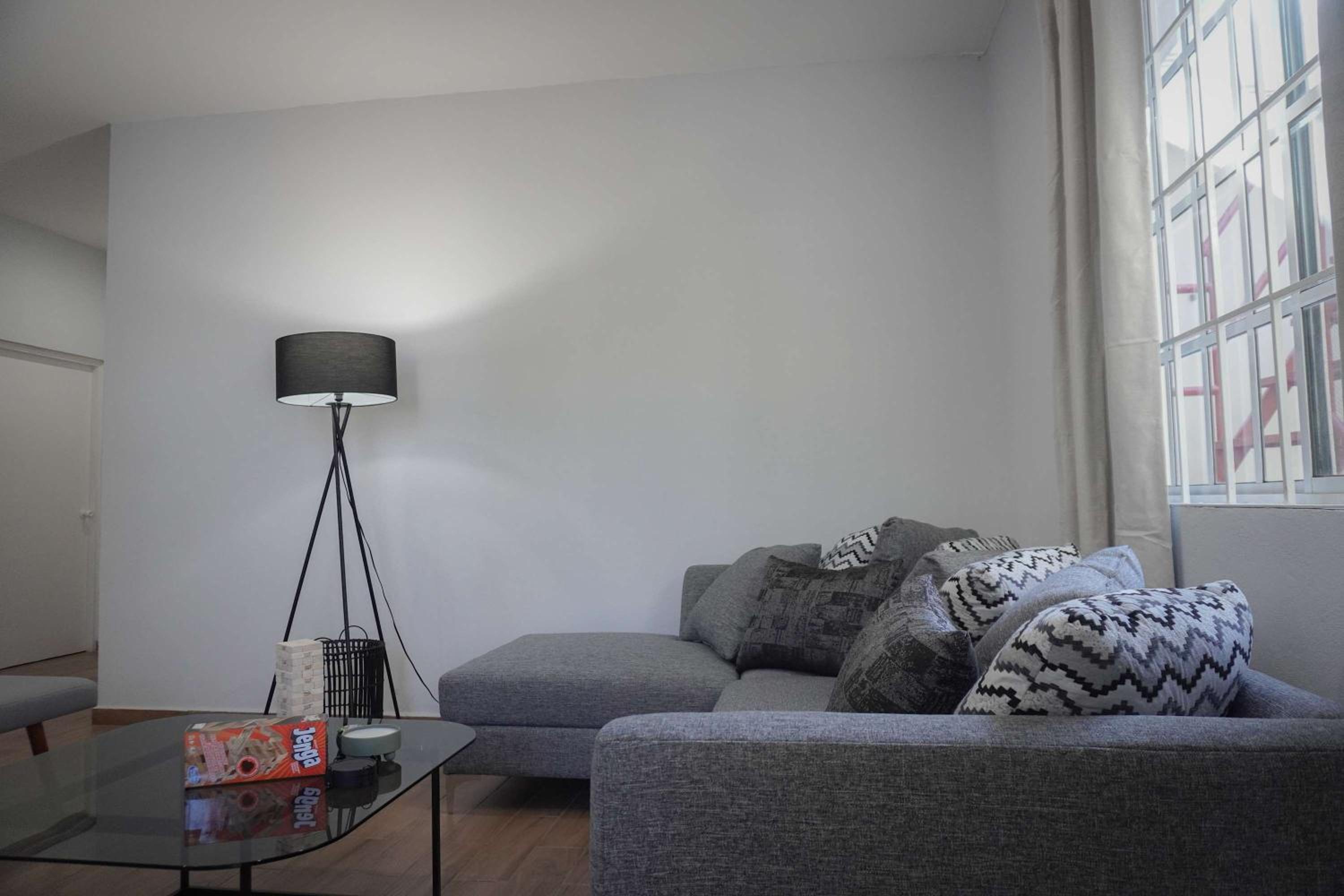Modern Apartment with 2 Bedrooms Near sea