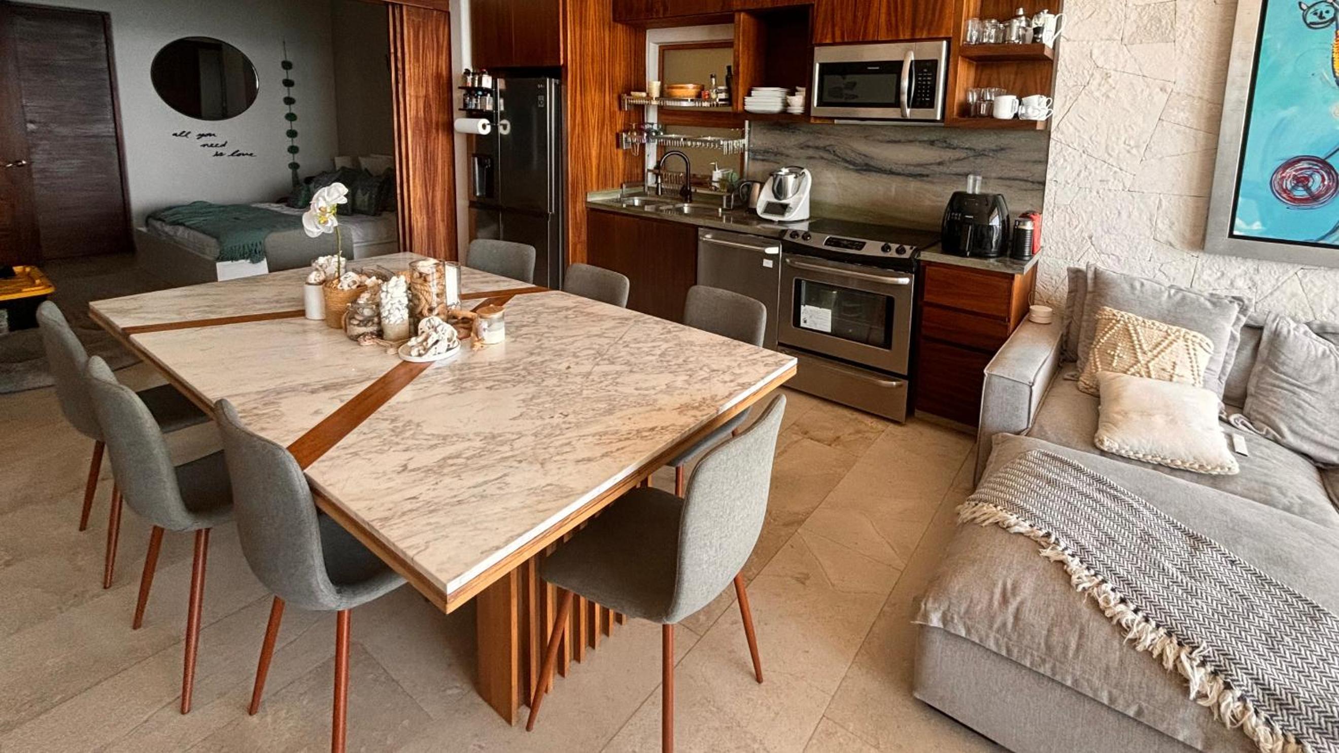 Oceanfront Living & Surfing in Cabo Paradisiacal 2BR Condo
