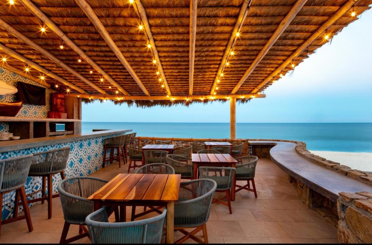 Oceanfront Living & Surfing in Cabo Paradisiacal 2BR Condo