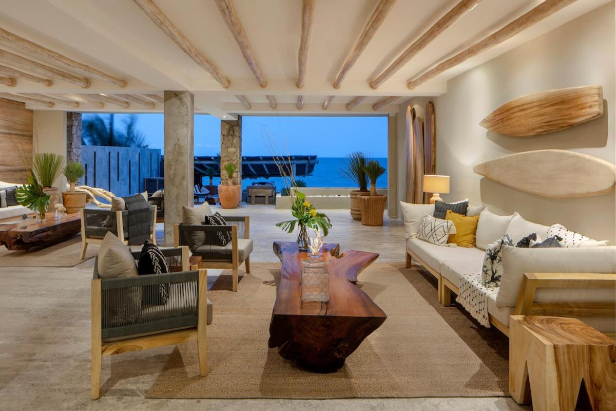 Oceanfront Living & Surfing in Cabo Paradisiacal 2BR Condo