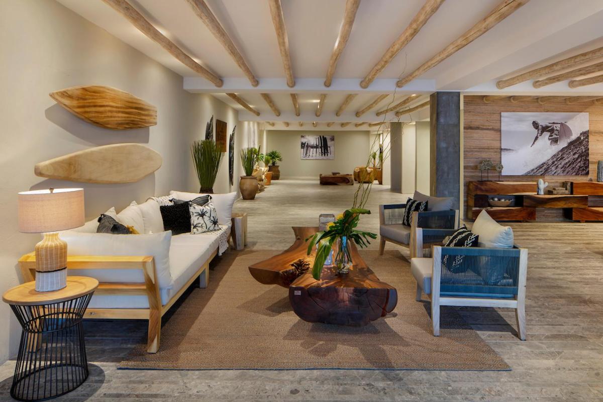 Oceanfront Living & Surfing in Cabo Paradisiacal 2BR Condo