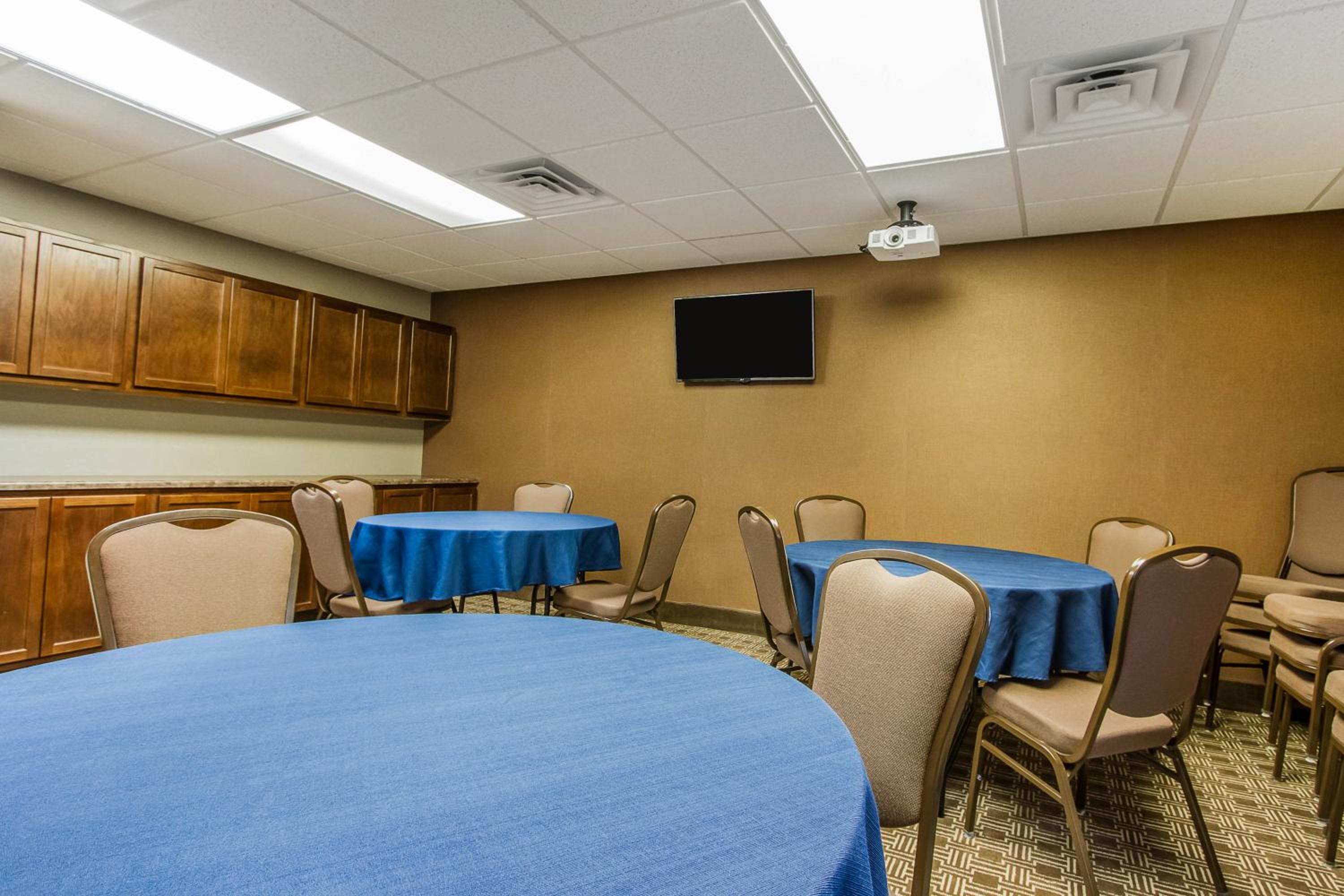 MainStay Suites Grand Island