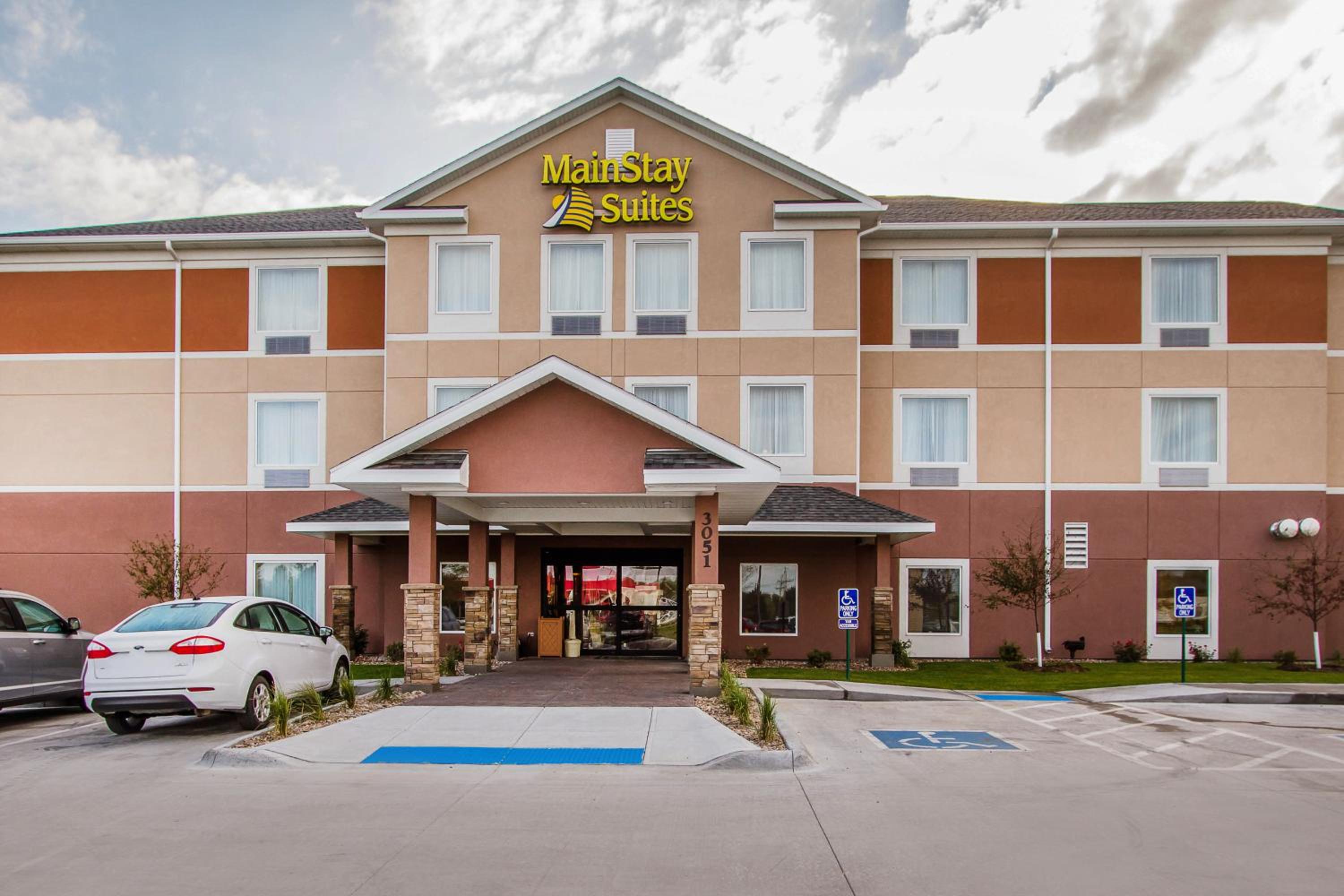 MainStay Suites Grand Island