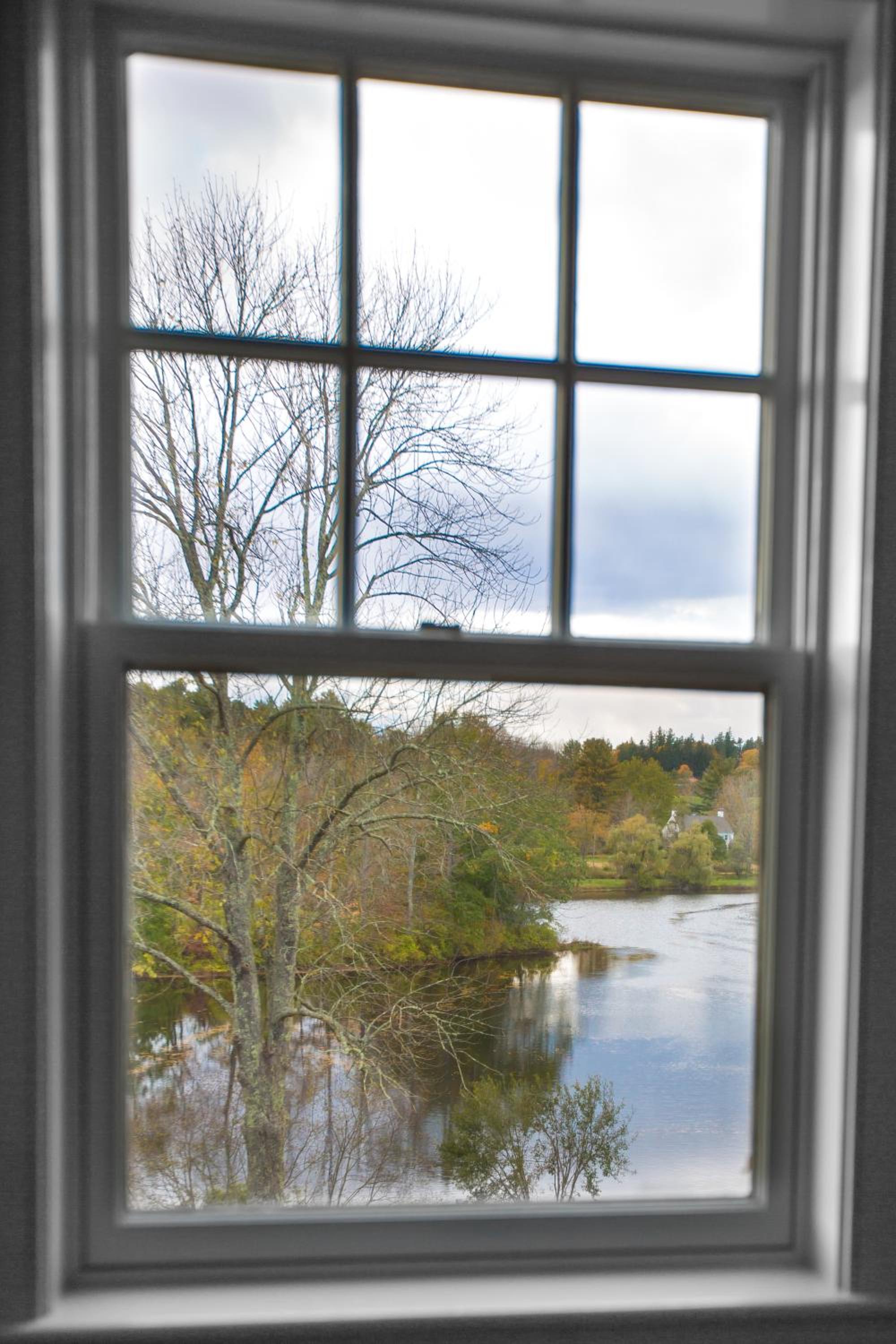 Riverhouse - Property Image 17