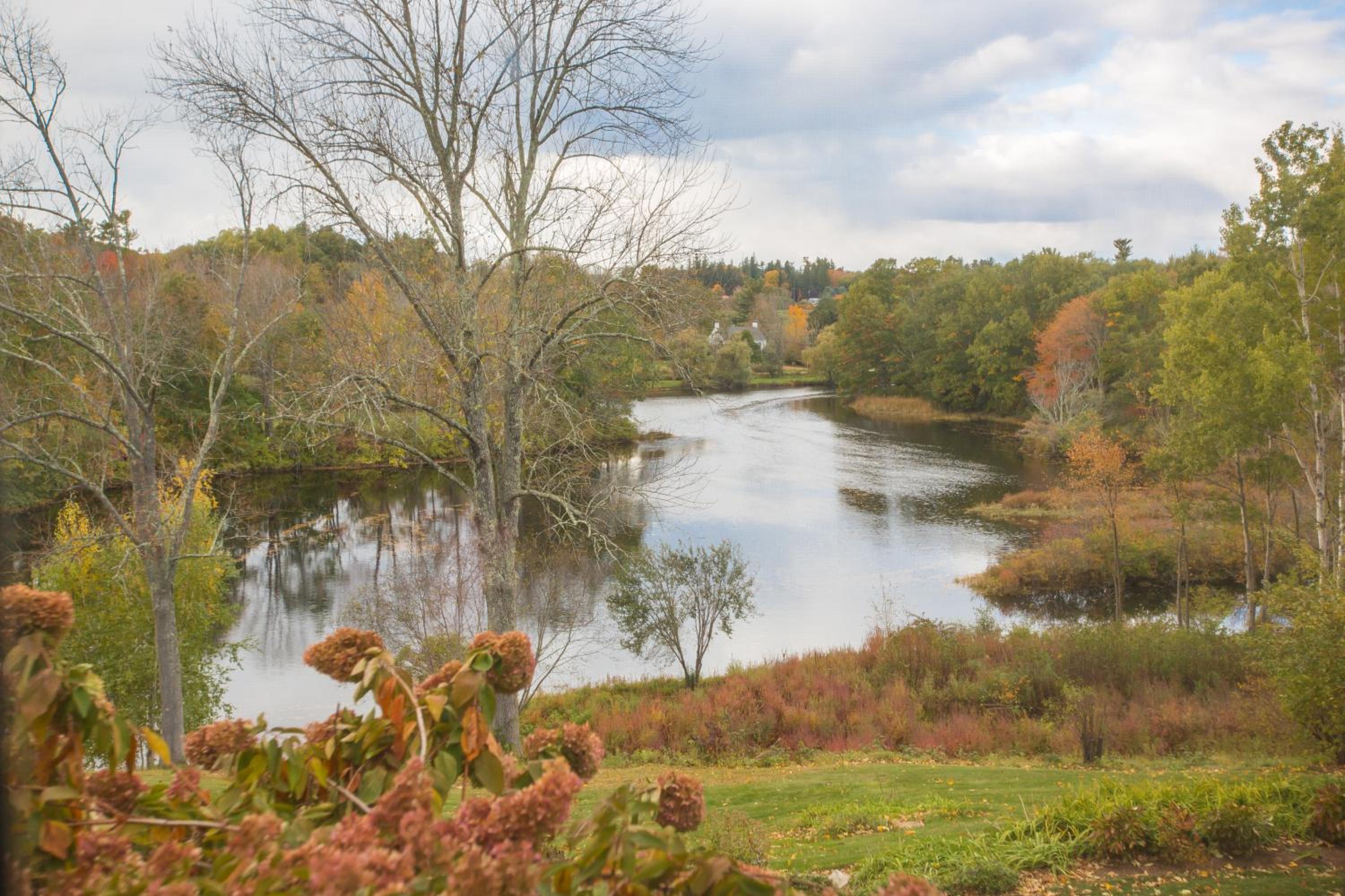 Riverhouse - Property Image 15